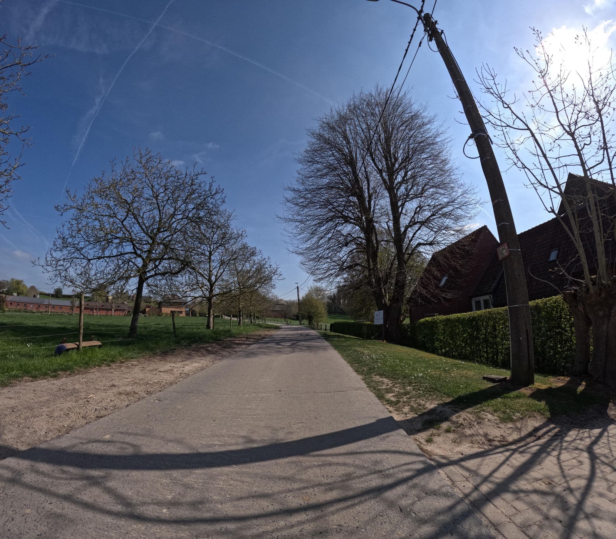 Street view near Cleye 10, Etikhove — © jygpronse (CC BY-SA · Mapillary)