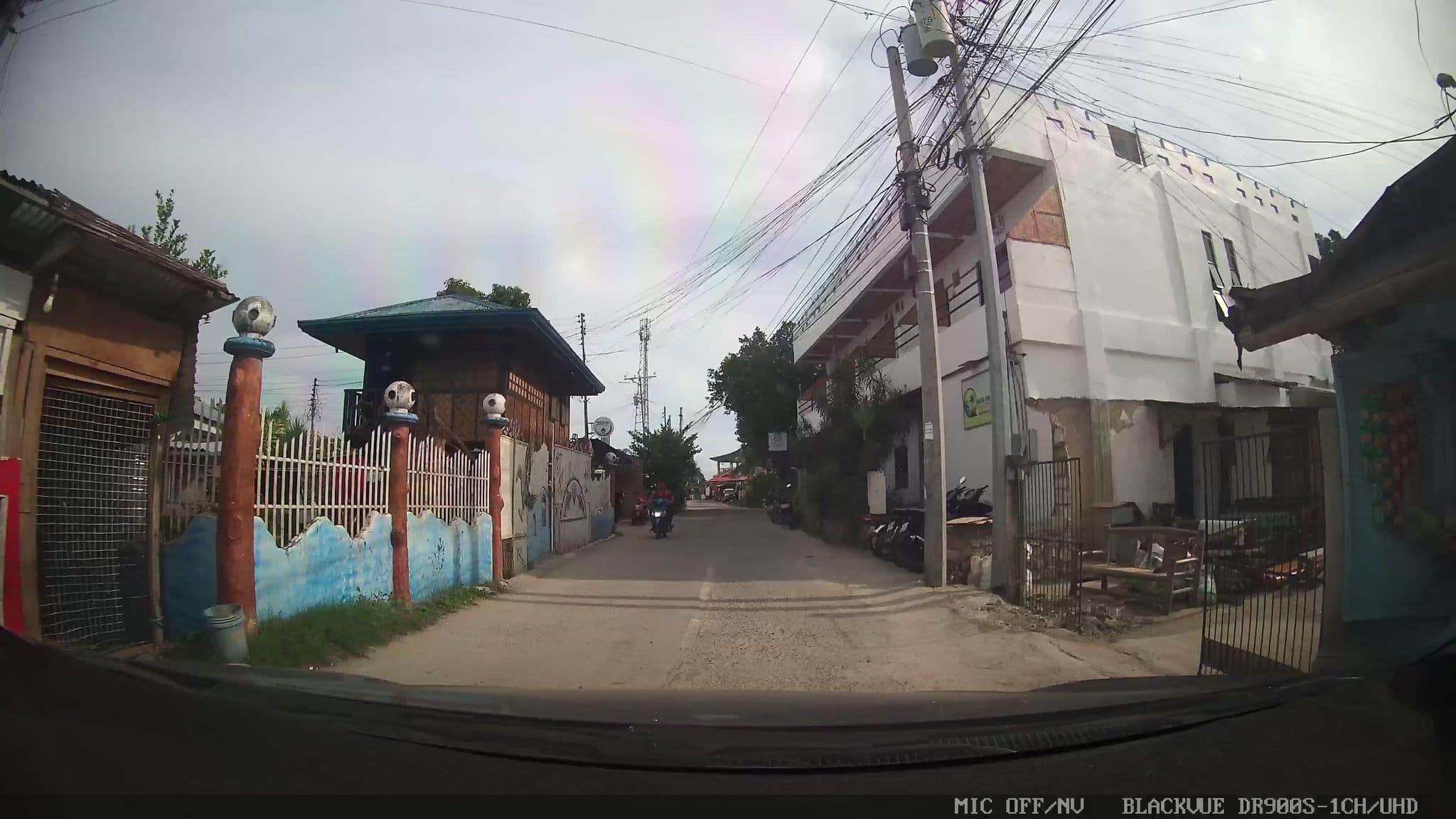 Street view near Beyond Island, Basdiot — © Kaart---FRONT (CC BY-SA · Mapillary)