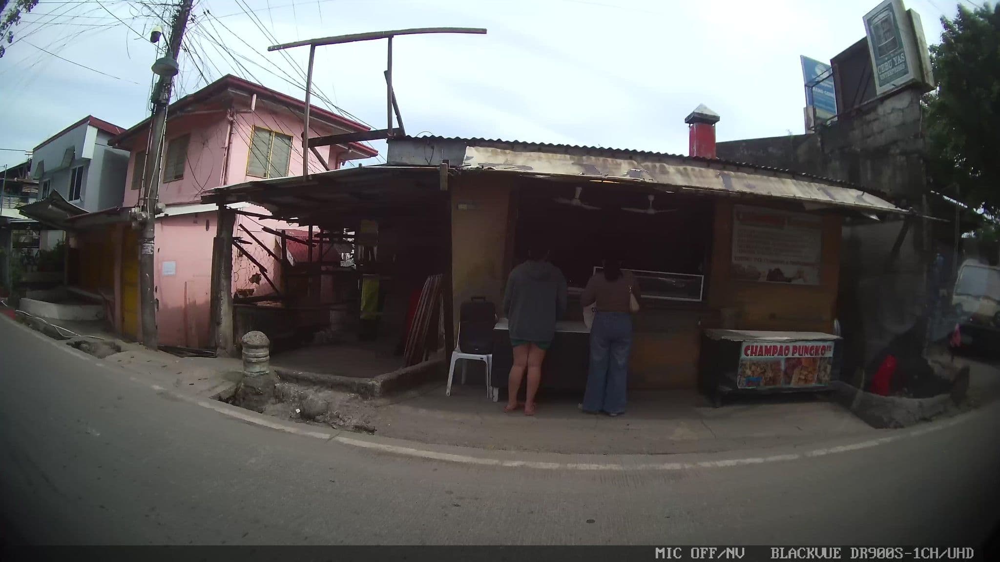 Street view near IN & GO Hotel, Tangke — © Kaart---LEFT (CC BY-SA · Mapillary)