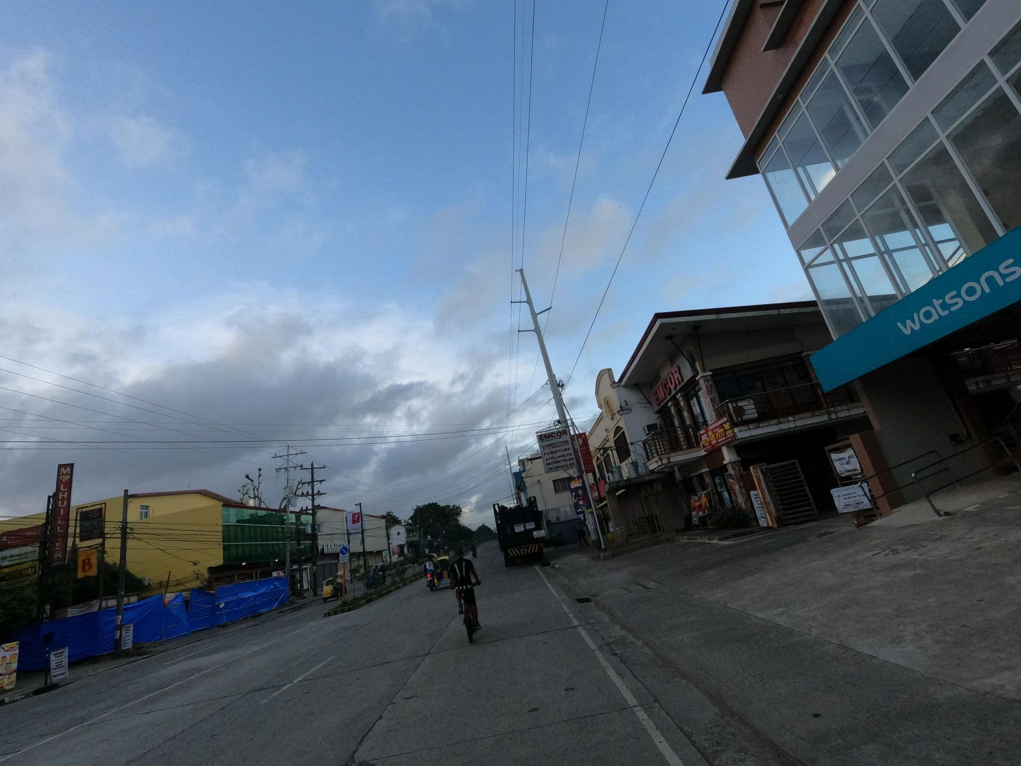 Street view near Stargazer Inn, Santa Teresa — © GOwin (CC BY-SA · Mapillary)