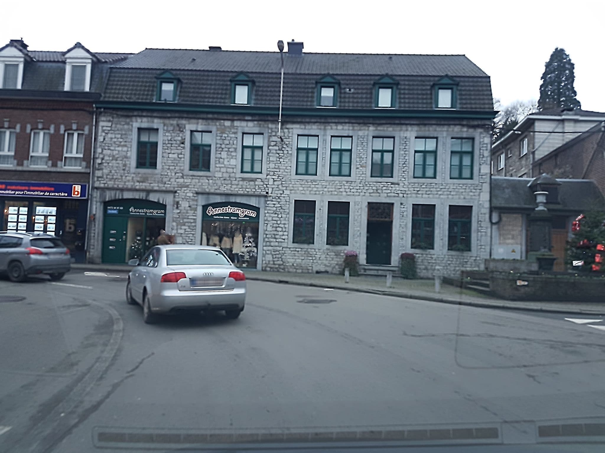 Street view near Le Coin Cocoon, Aywaille — © reine5 (CC BY-SA · Mapillary)