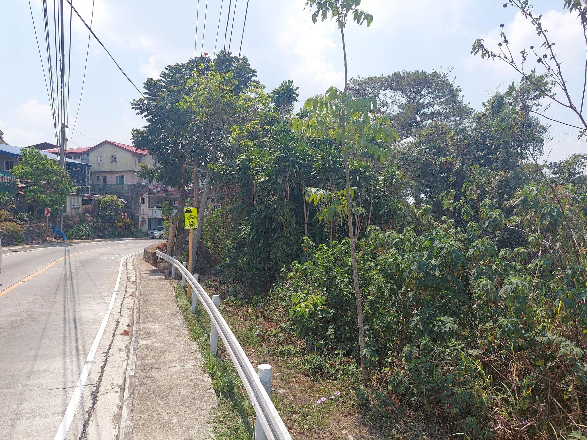 Street view near North Pine Bed & Breakfast, Baguio — © HikeAndMap (CC BY-SA · Mapillary)