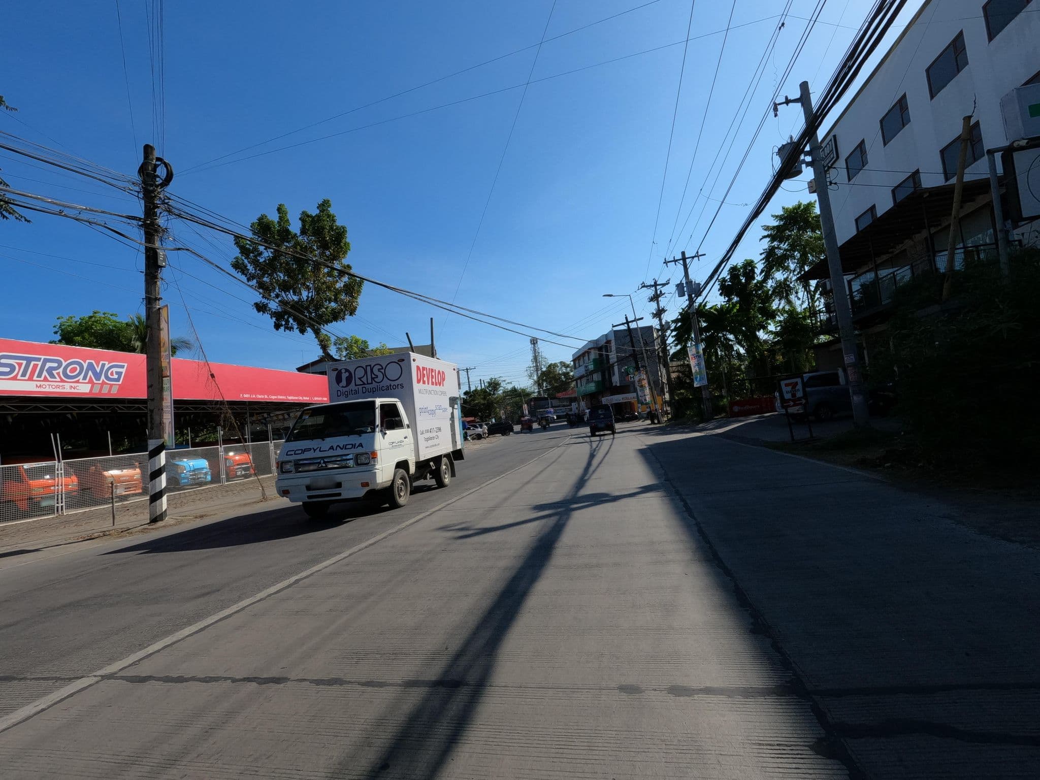 Street view near Level 007 Hotel, Tagbilaran City — © GOwin (CC BY-SA · Mapillary)