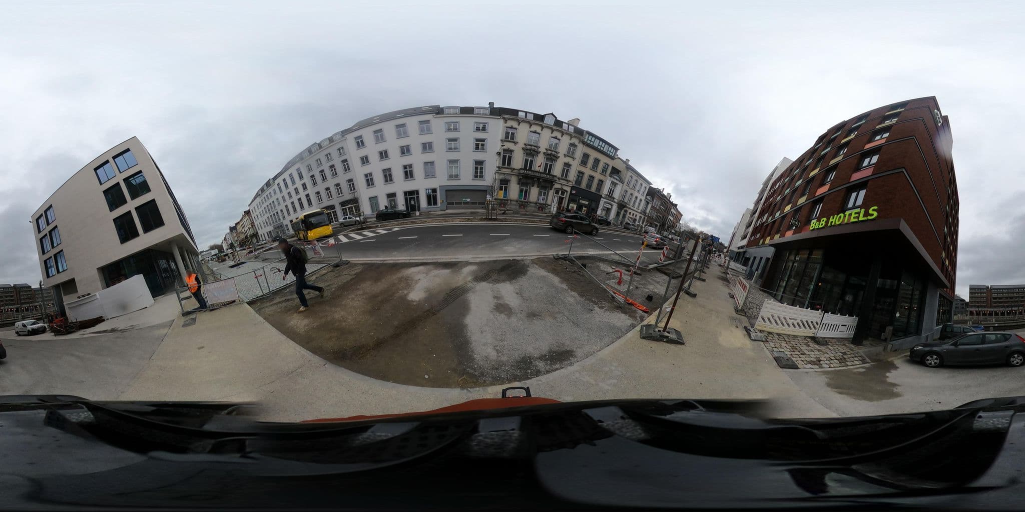 Street view near B&B Hotel Namur, Namur — © jlstanus (CC BY-SA · Mapillary)