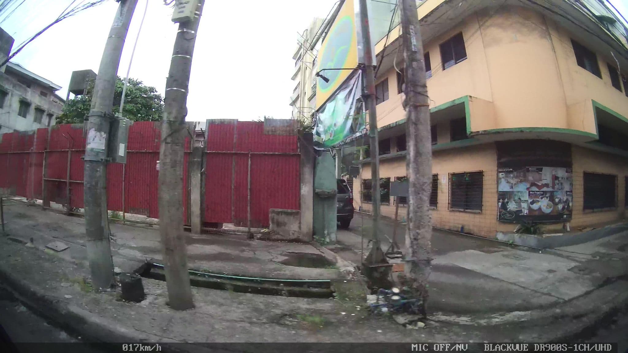 Street view near Golden Valley Hotel, Adlaon — © Kaart---RIGHT (CC BY-SA · Mapillary)