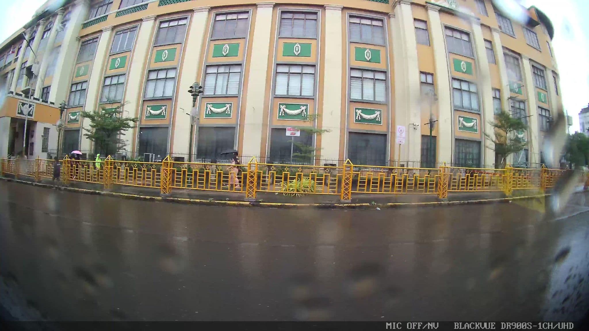 Street view near Monteclaros Pension House, Adlaon — © Kaart---LEFT (CC BY-SA · Mapillary)