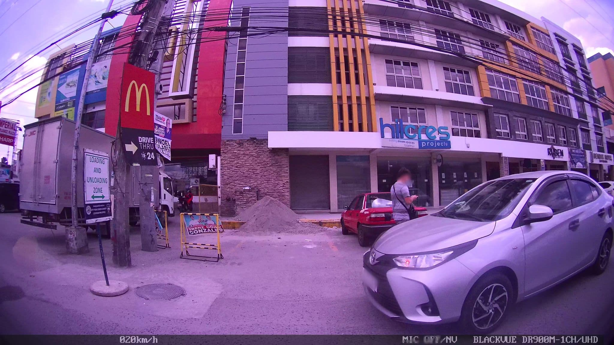 Street view near Bendix Hotel, San Fernando — © kaart_1 (CC BY-SA · Mapillary)