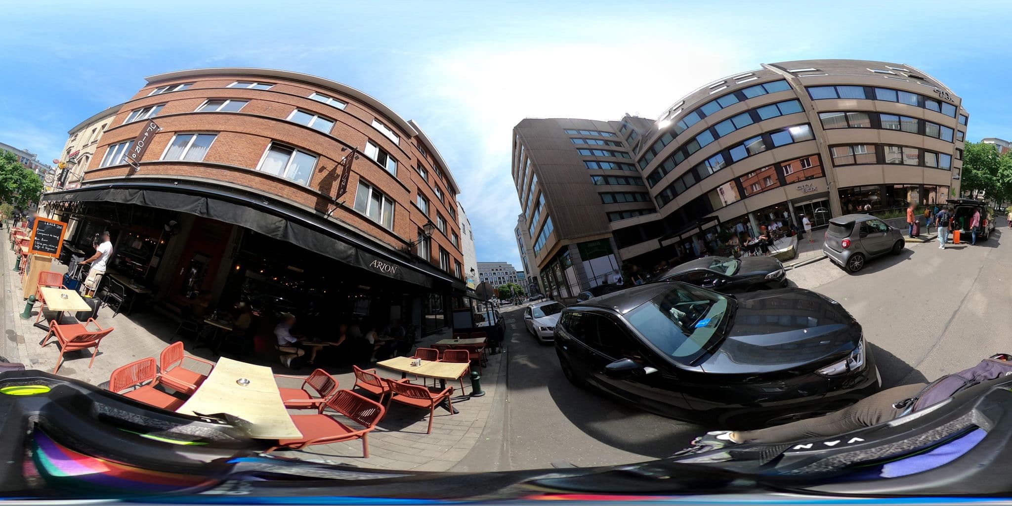 Street view near Louise sur Cour, Ixelles — © Stefdegreef (CC BY-SA · Mapillary)