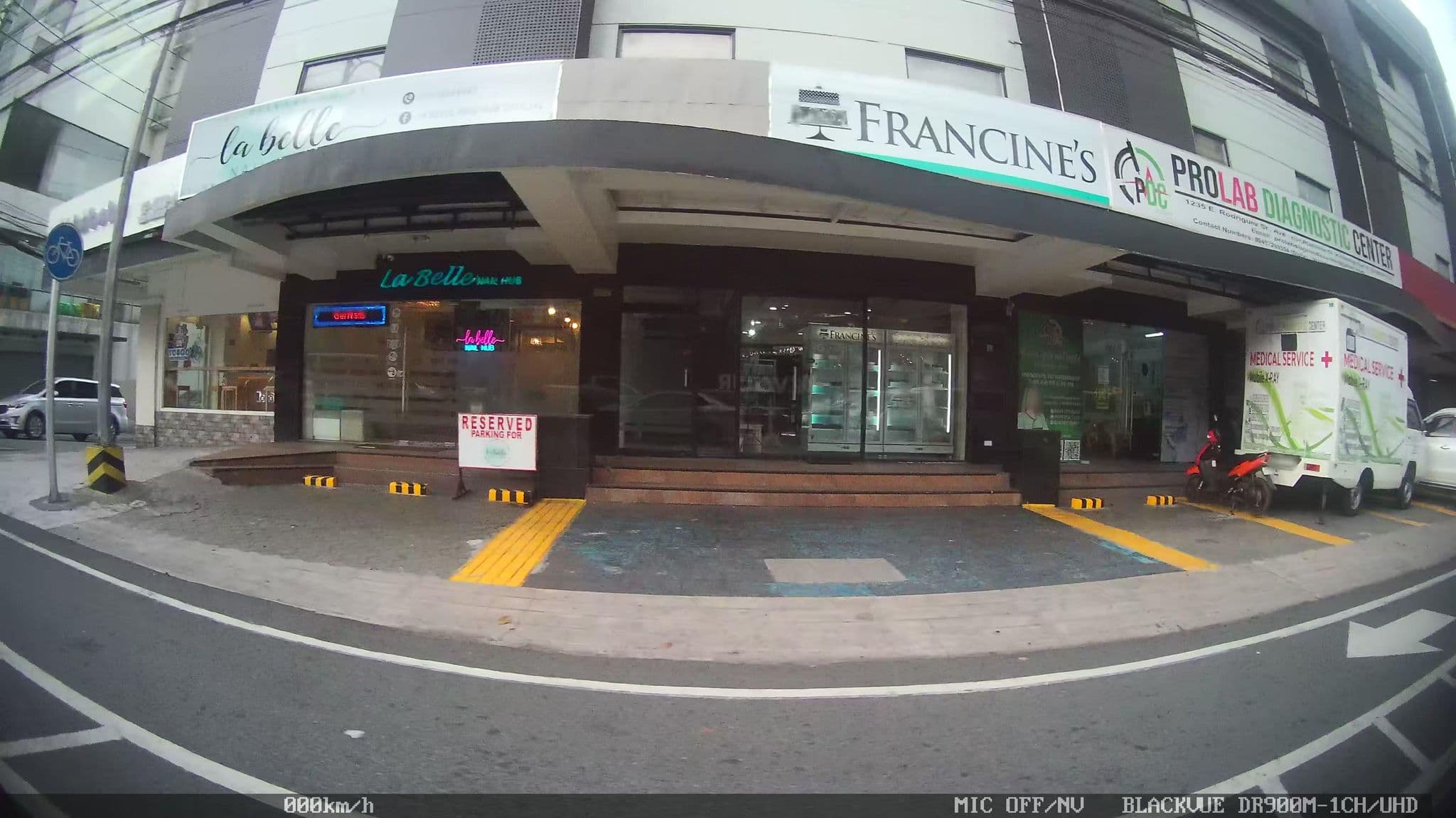Street view near PGHI Hotel, Mariana — © kaart_4 (CC BY-SA · Mapillary)