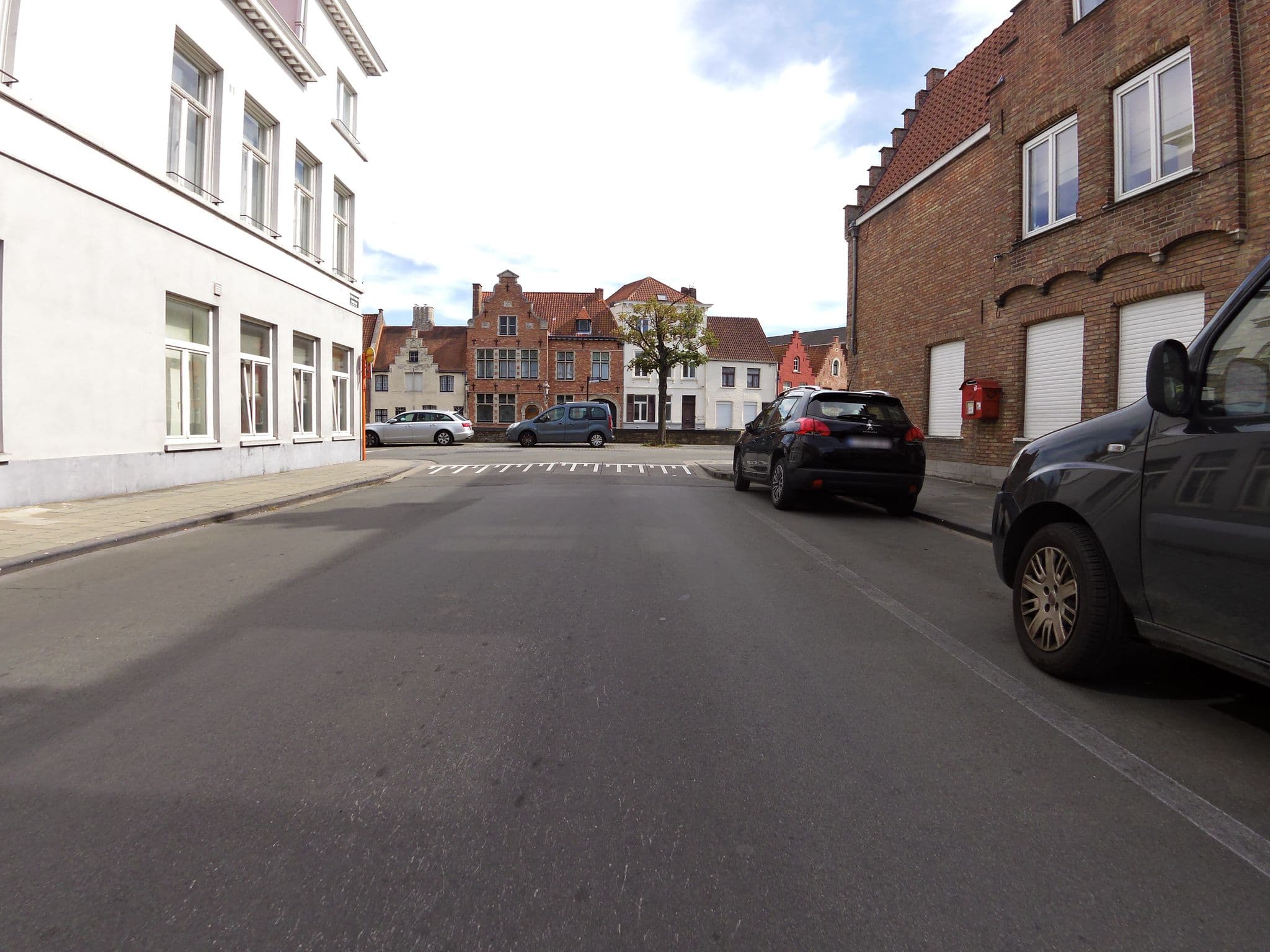 Street view near Ter Duinen Hotel, Brugge — © zors1843 (CC BY-SA · Mapillary)