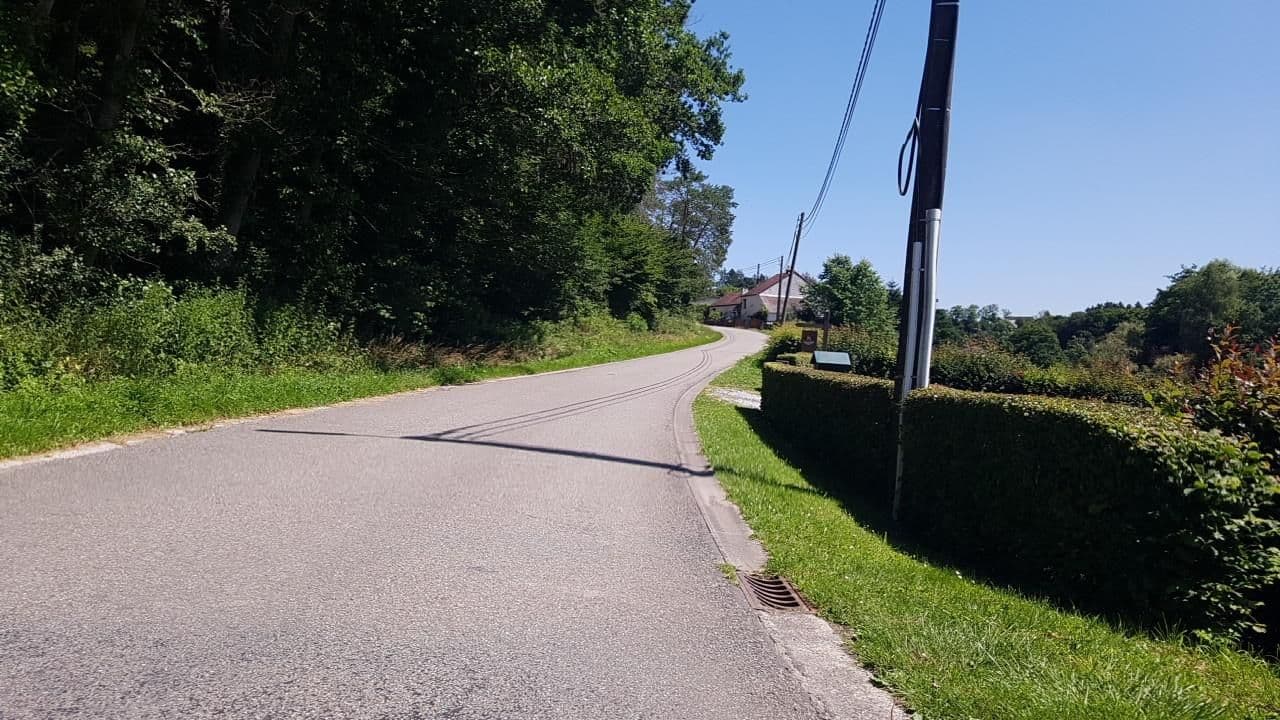 Street view near Le Chalet, Rance — © changchun1 (CC BY-SA · Mapillary)