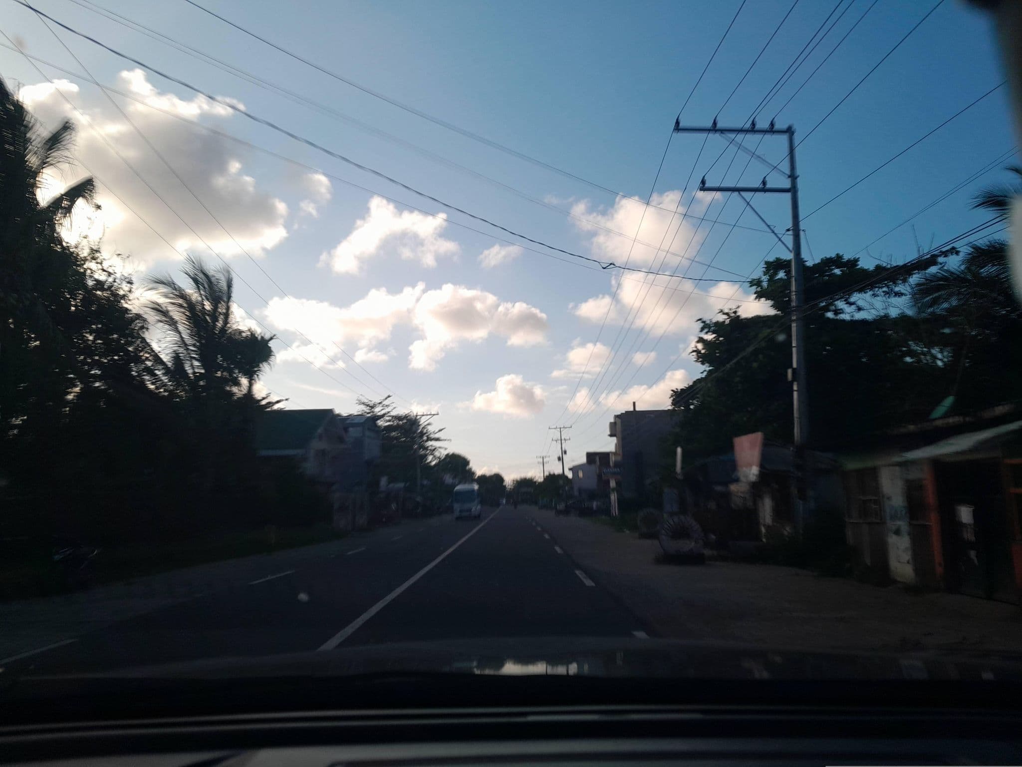 Street view near Kinabranan Lodge, Jubasan — © ericb1983 (CC BY-SA · Mapillary)