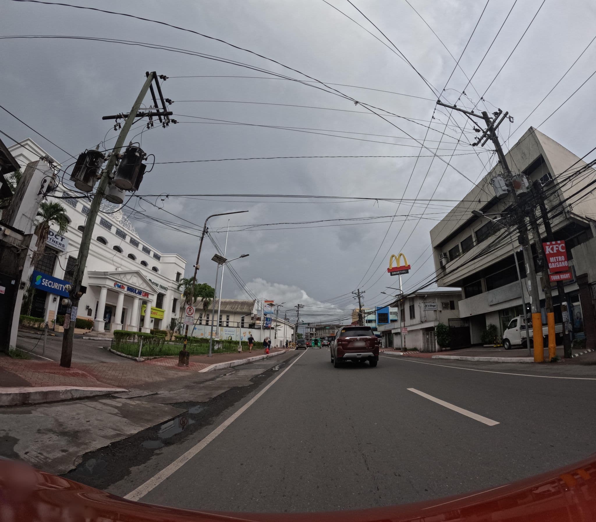 Street view near Village Townhouse, Tacloban — © DyniseLira (CC BY-SA · Mapillary)