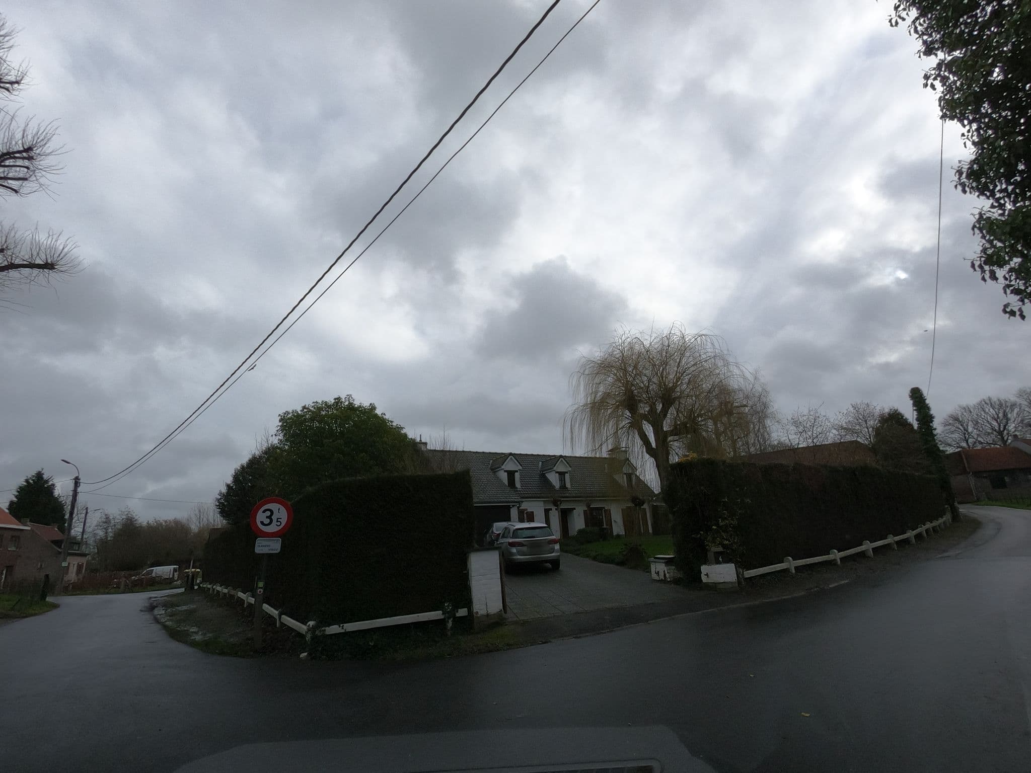 Street view near Gastenverblijf De Warande, Munkzwalm — © filipc (CC BY-SA · Mapillary)