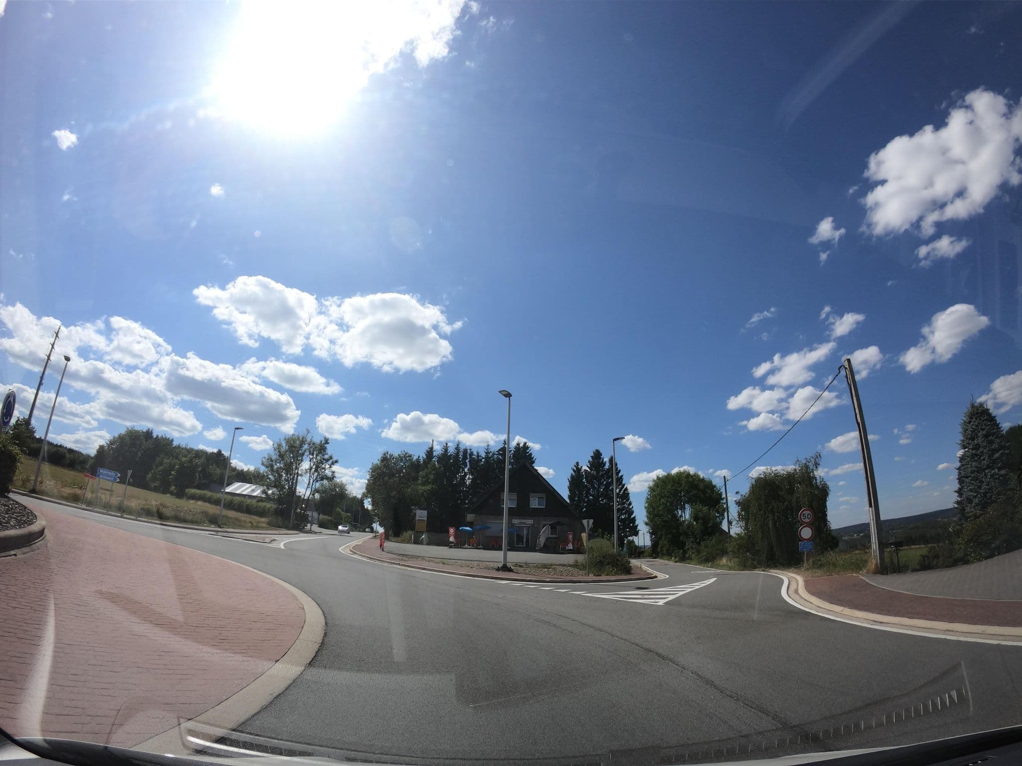 Street view near L’Ancienne Confection, Waimes — © filipc (CC BY-SA · Mapillary)