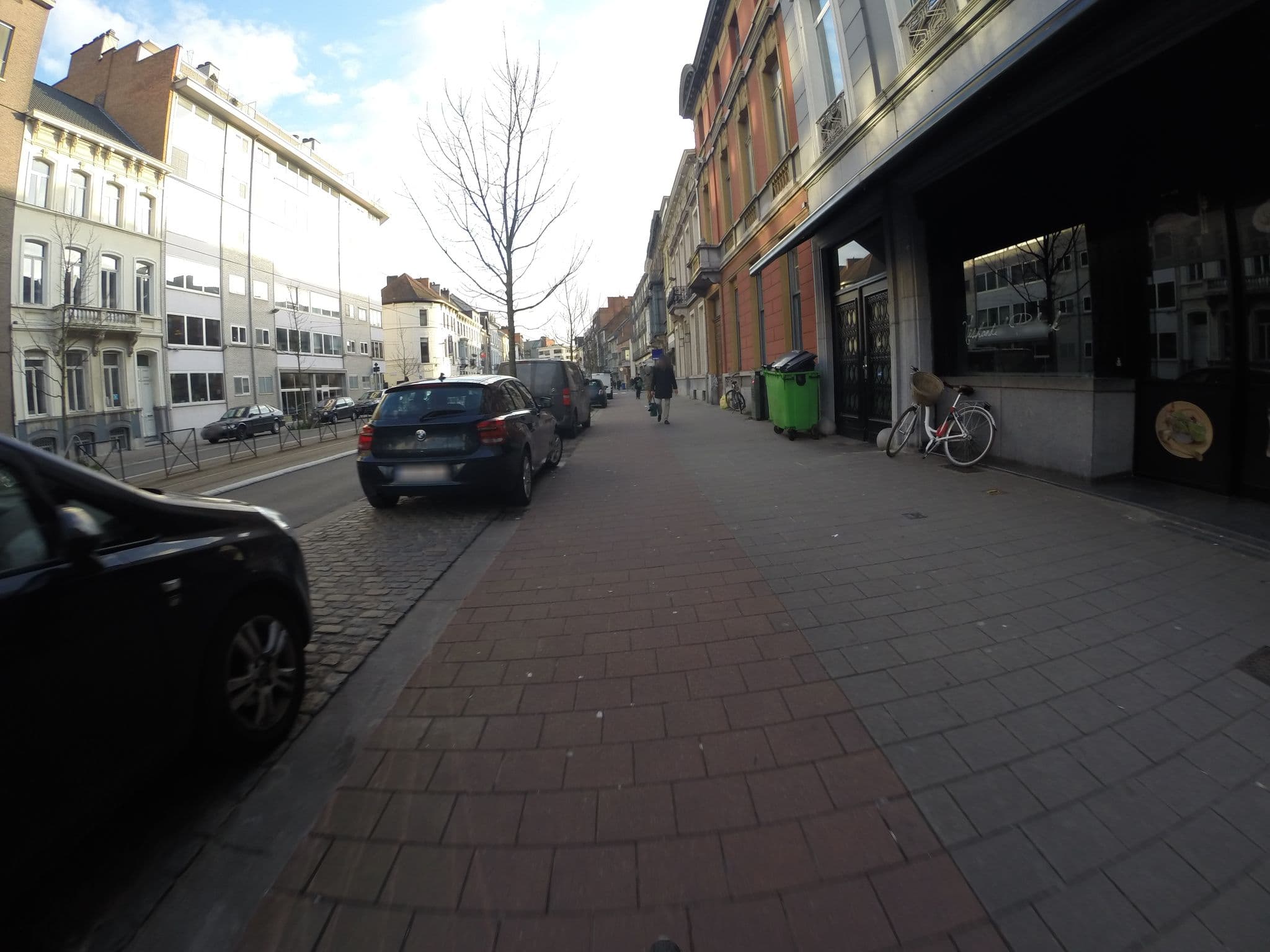 Street view near The Hamptons, Gent — © imaginaire (CC BY-SA · Mapillary)