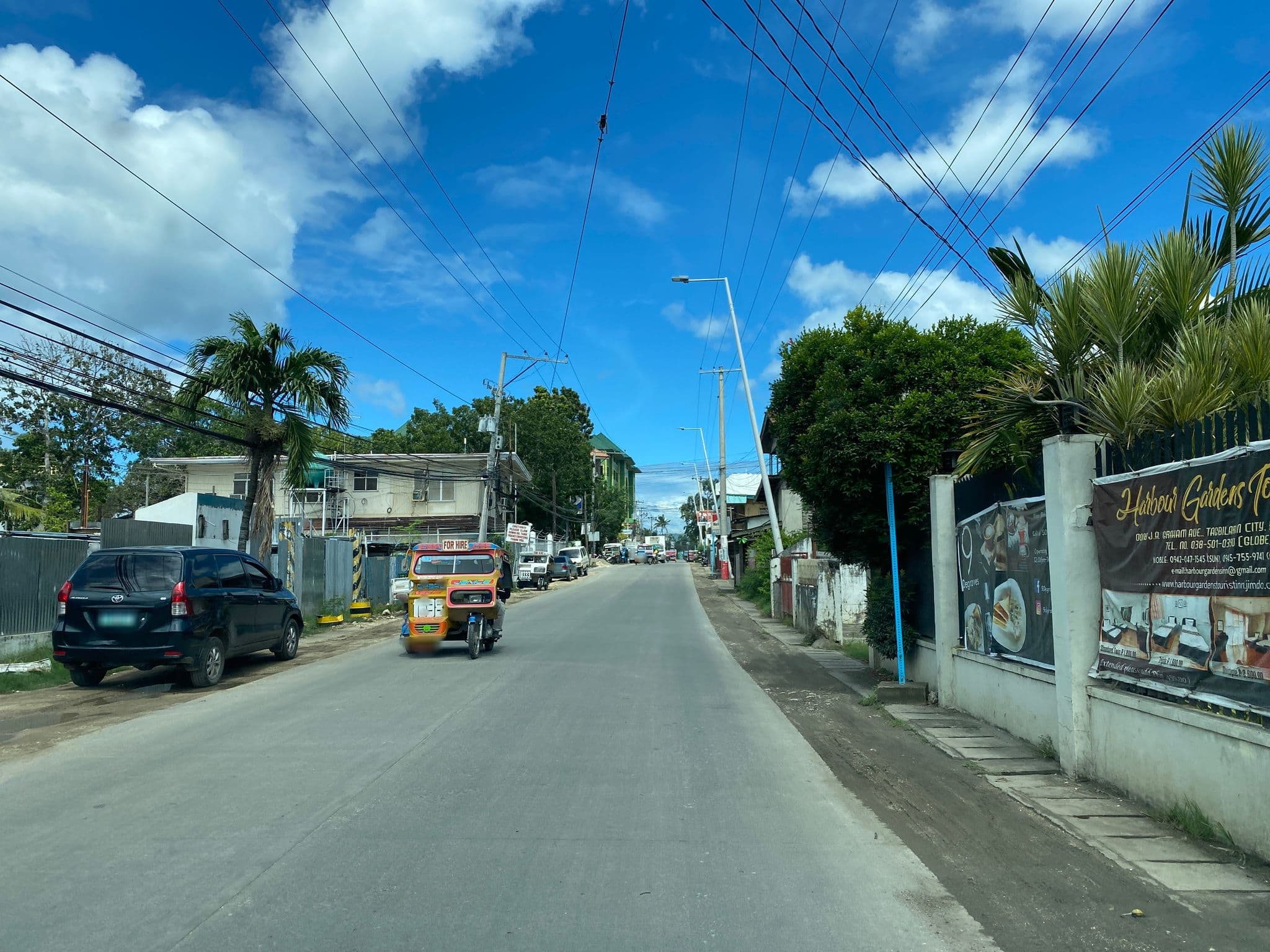 Street view near Harbor Gardens Tourist Inn, Tagbilaran City — © ronrich (CC BY-SA · Mapillary)