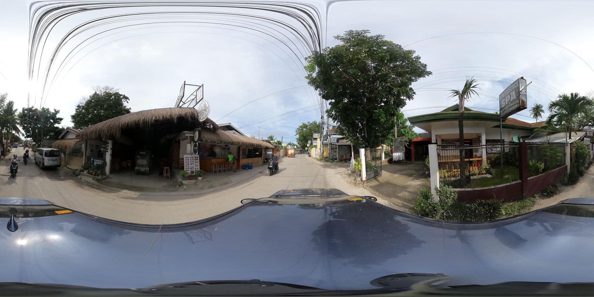 Street view near The Backyard Inn, Basdiot — © Kaart---360 (CC BY-SA · Mapillary)