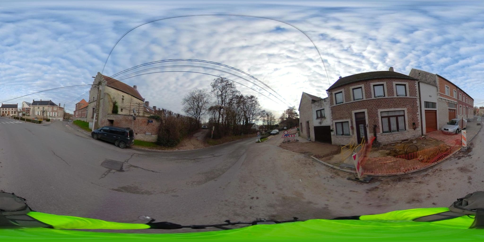 Street view near La Cense - Mélin, Mélin — © miklav (CC BY-SA · Mapillary)