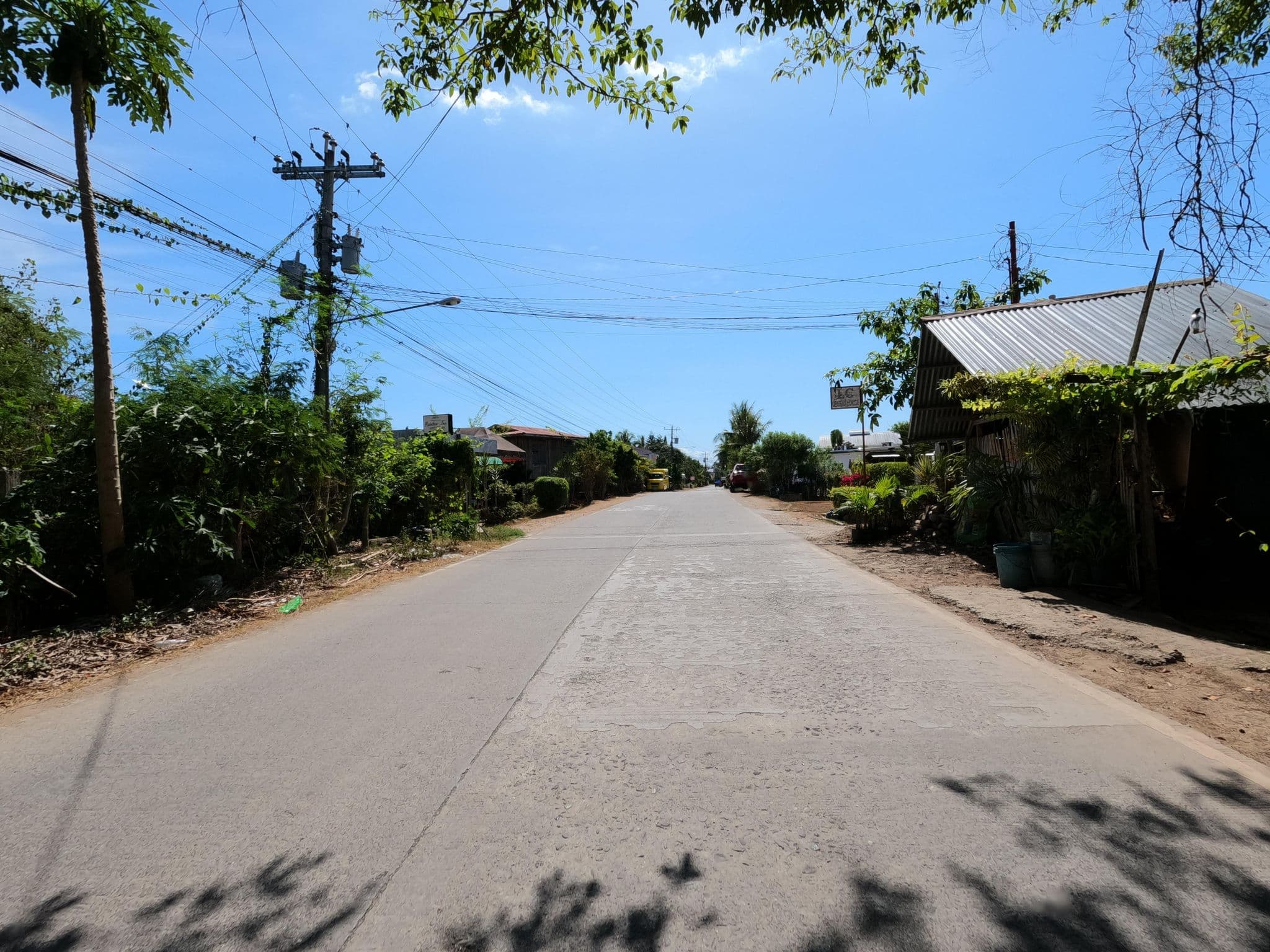Street view near Panglao Rainbow Inn, Tawala