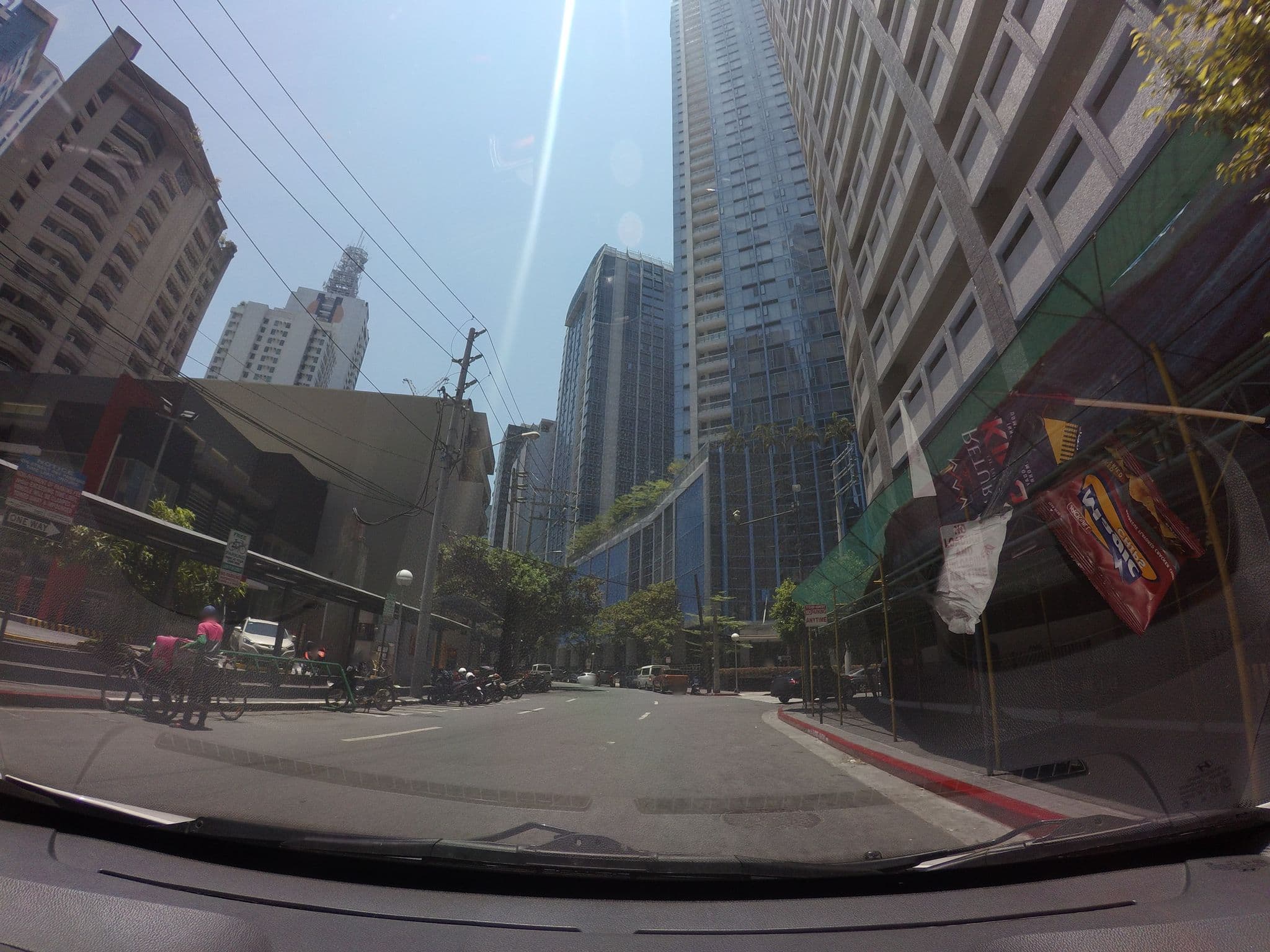 Street view near Three Central, Bel Air — © GOwin (CC BY-SA · Mapillary)