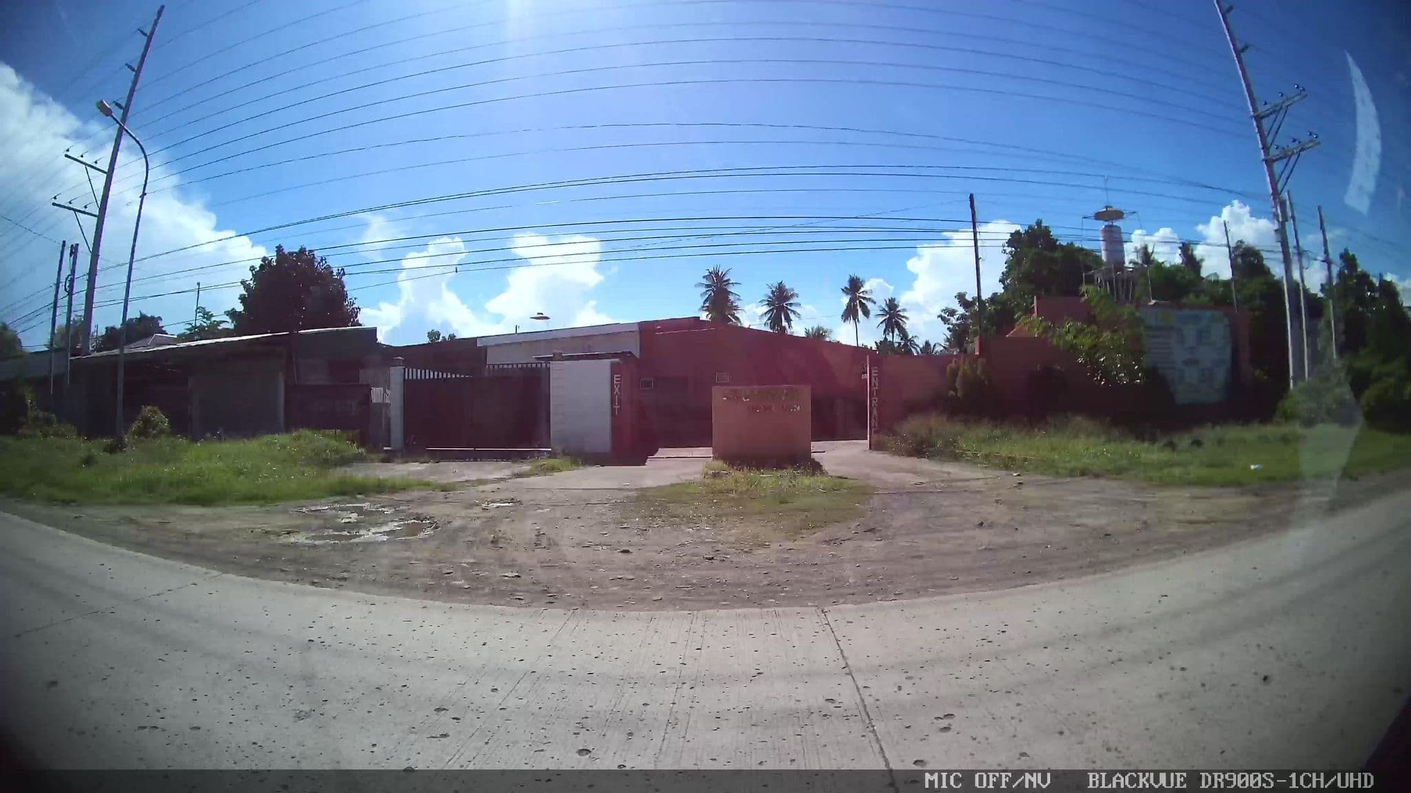 Street view near Sideway Drive Inn, Digos — © Kaart---LEFT (CC BY-SA · Mapillary)