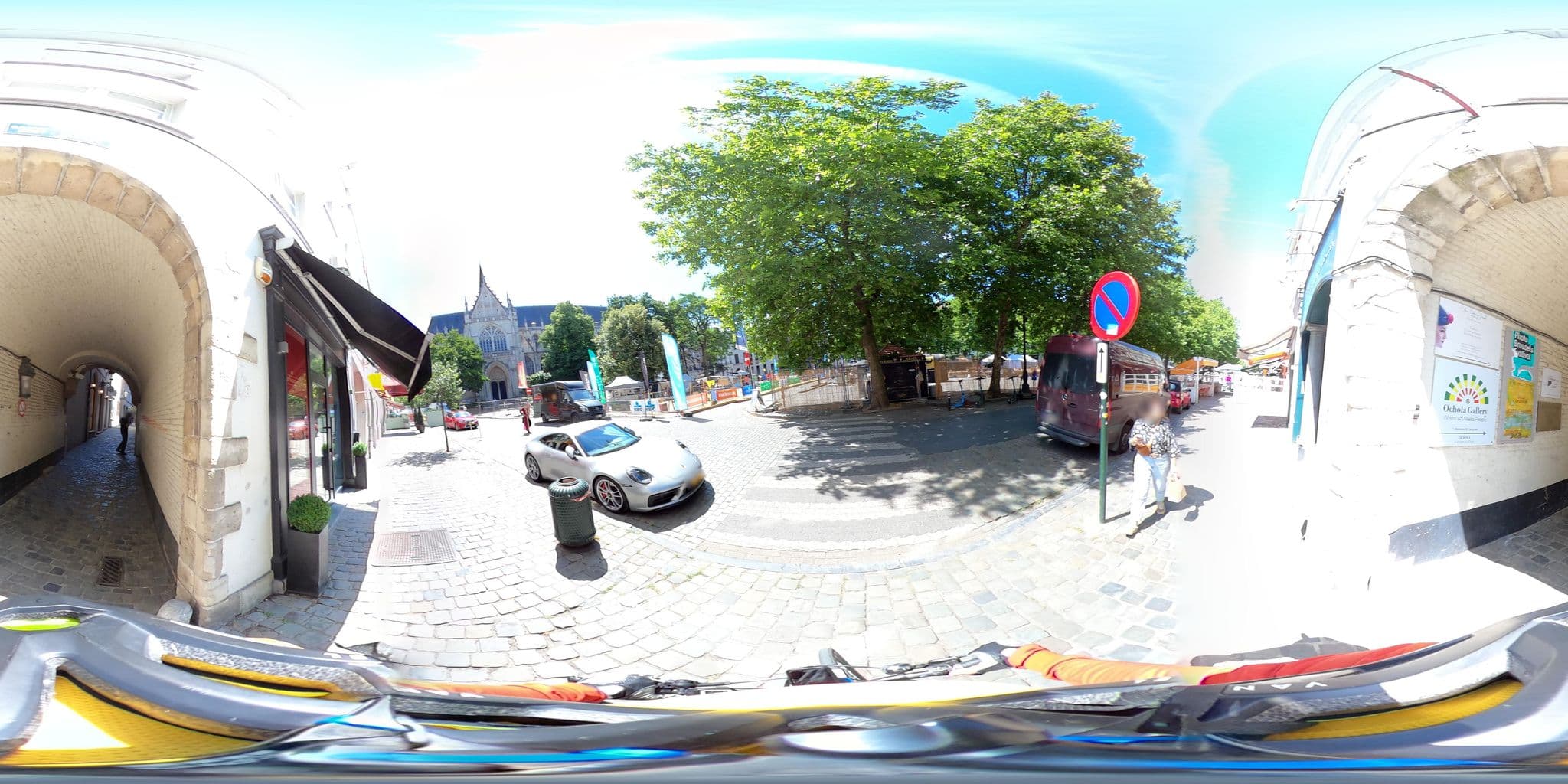 Street view near NH Collection Brussels Grand Sablon, Ixelles — © Stefdegreef (CC BY-SA · Mapillary)
