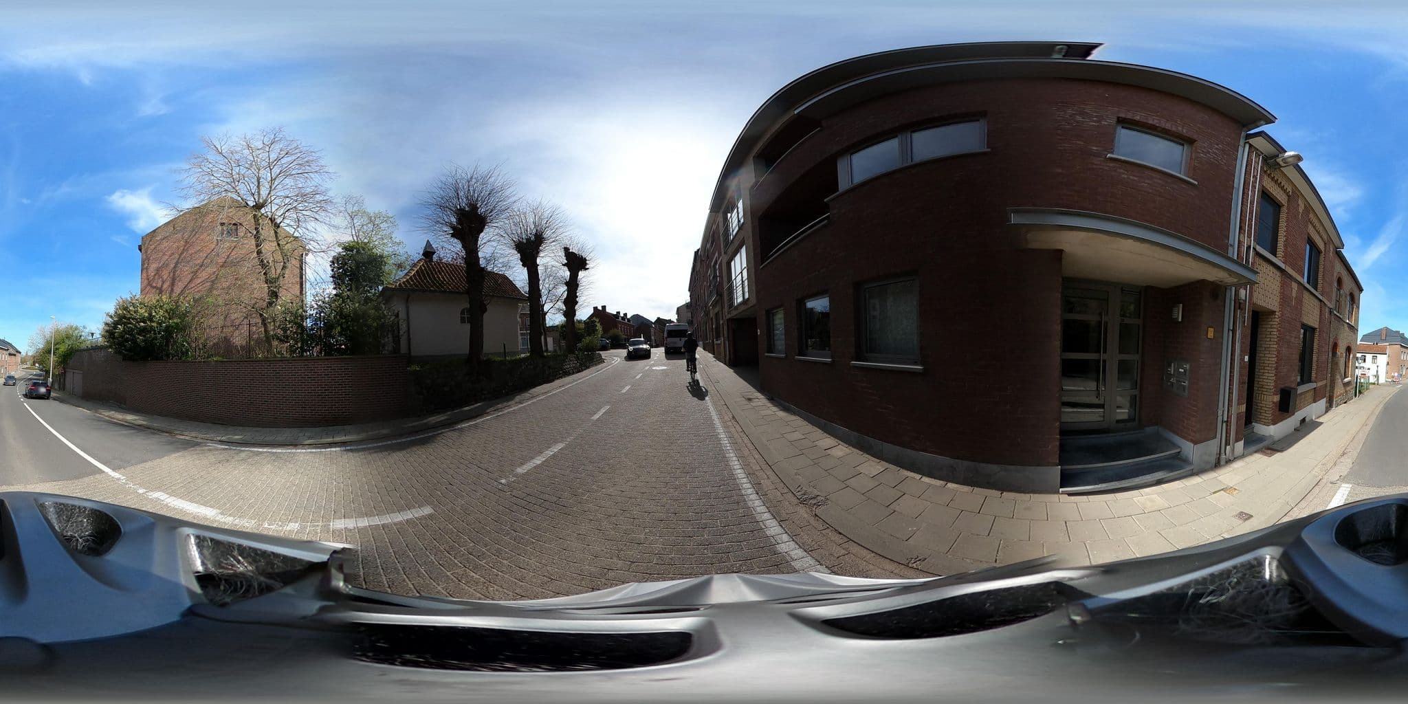 Street view near Logies - Huize Schaberg, Borgloon — © Eebie (CC BY-SA · Mapillary)