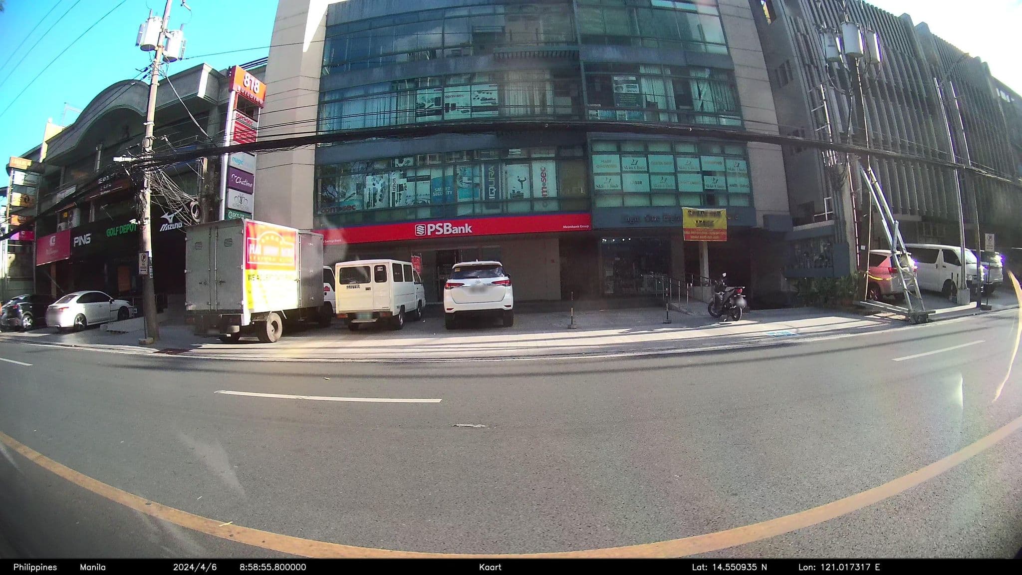 Street view near Pensionne Virginia, Bel Air — © kaart_3 (CC BY-SA · Mapillary)