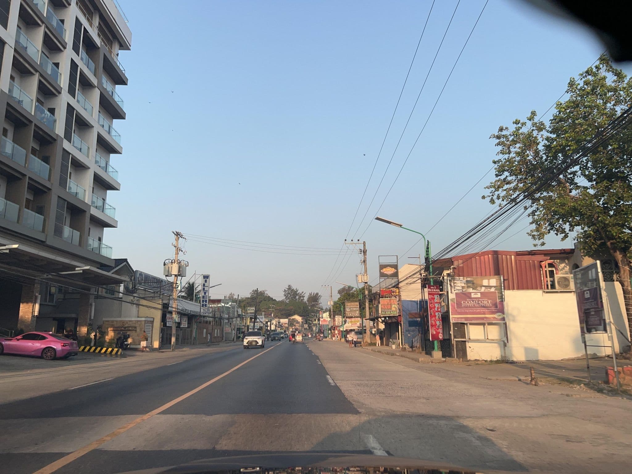 Street view near GEISHA house lodge, Olongapo