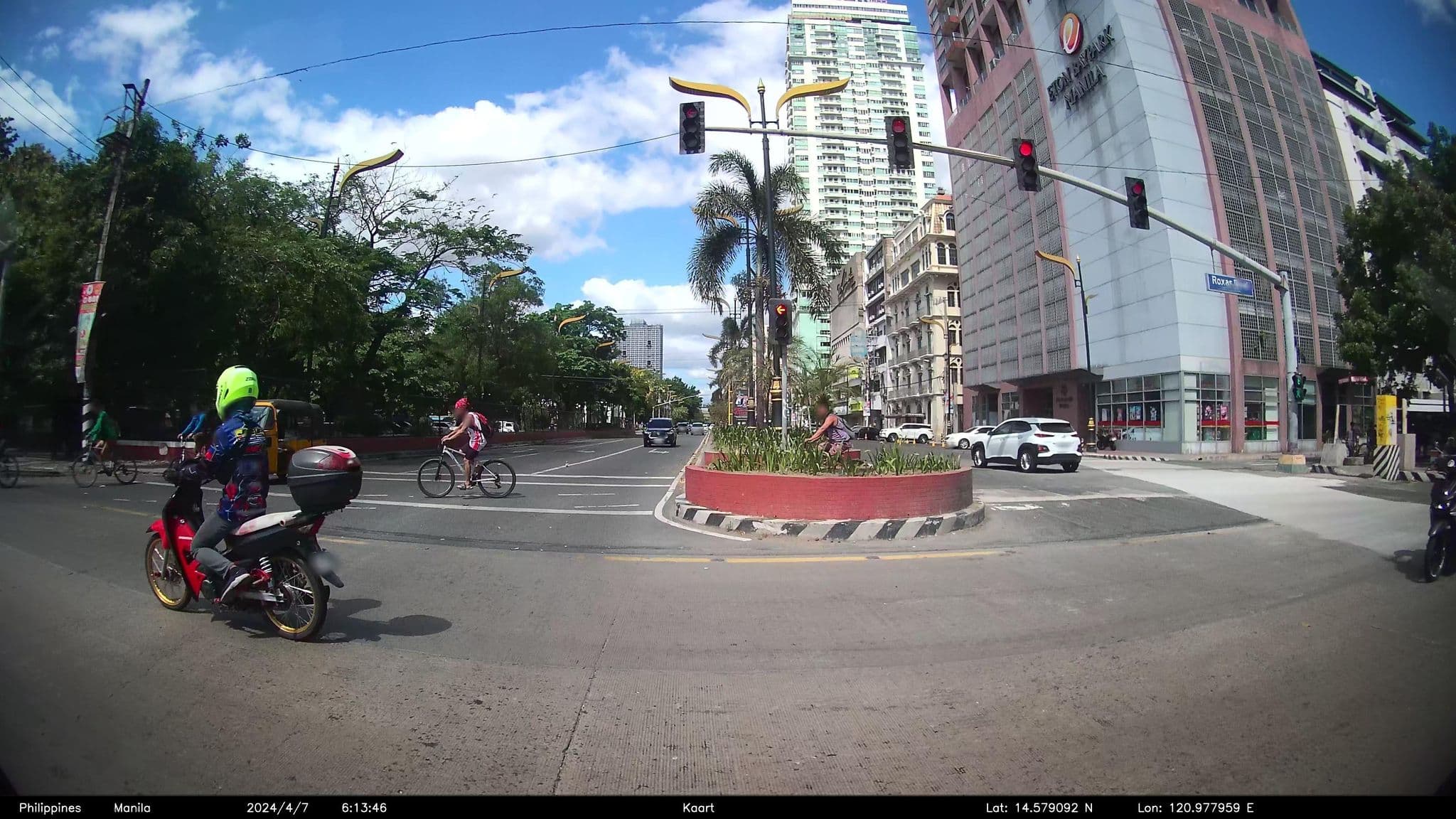 Street view near Miramar Hotel, Port Area — © kaart_4 (CC BY-SA · Mapillary)
