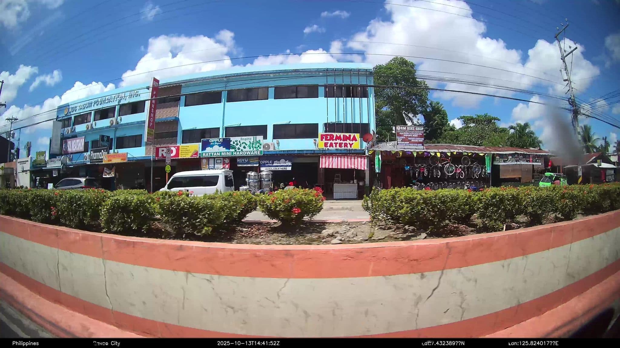 Street view near RV Traveller's Inn 2, Magugpo Poblacion — © kaart_3 (CC BY-SA · Mapillary)