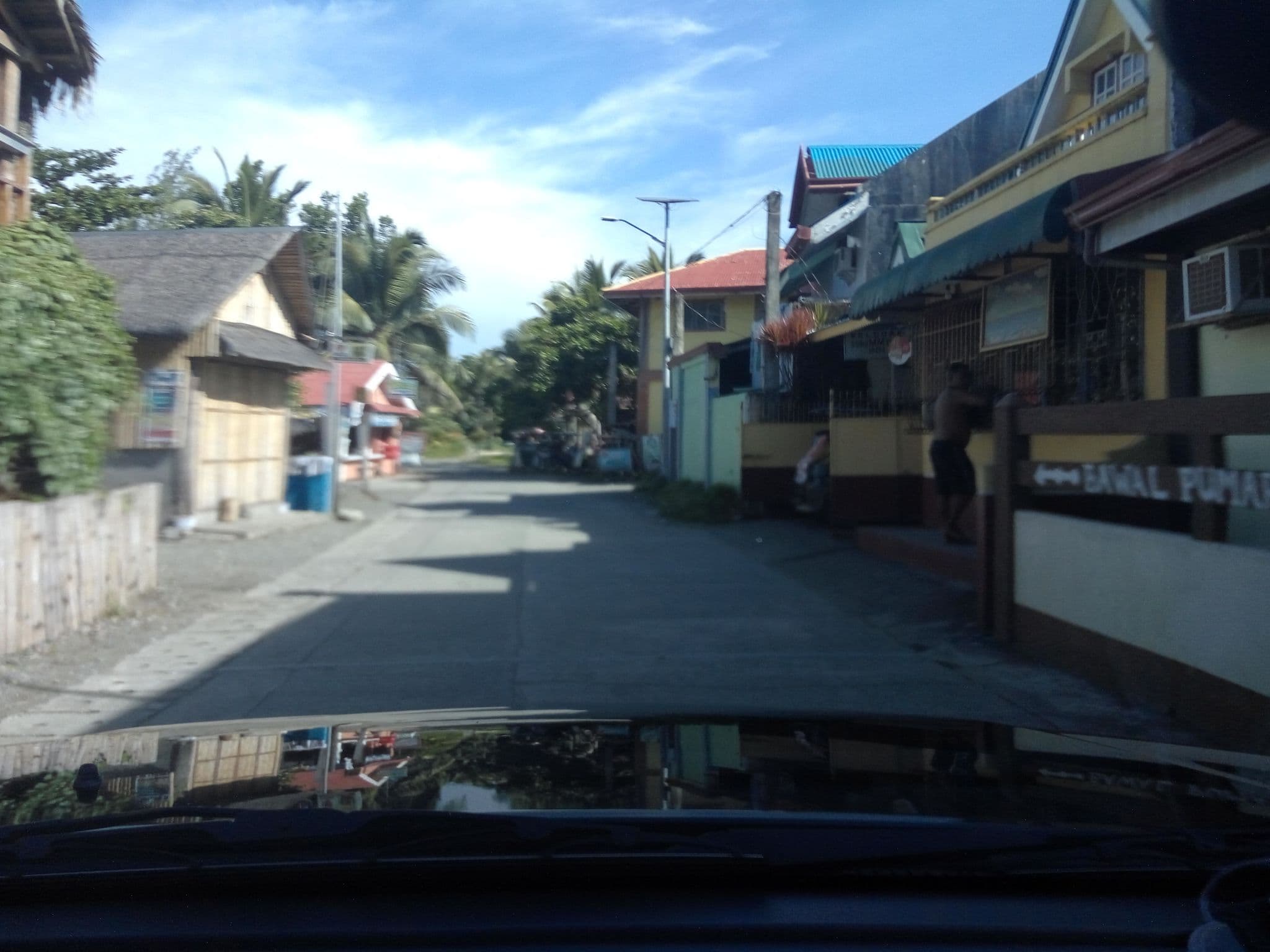 Street view near Desiree's Lodge, Suklayin — © asdfasdf0986 (CC BY-SA · Mapillary)