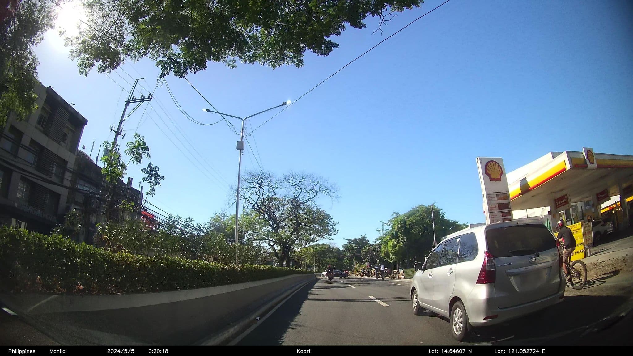 Street view near Fersal Hotel, Quezon City — © kaartcam (CC BY-SA · Mapillary)