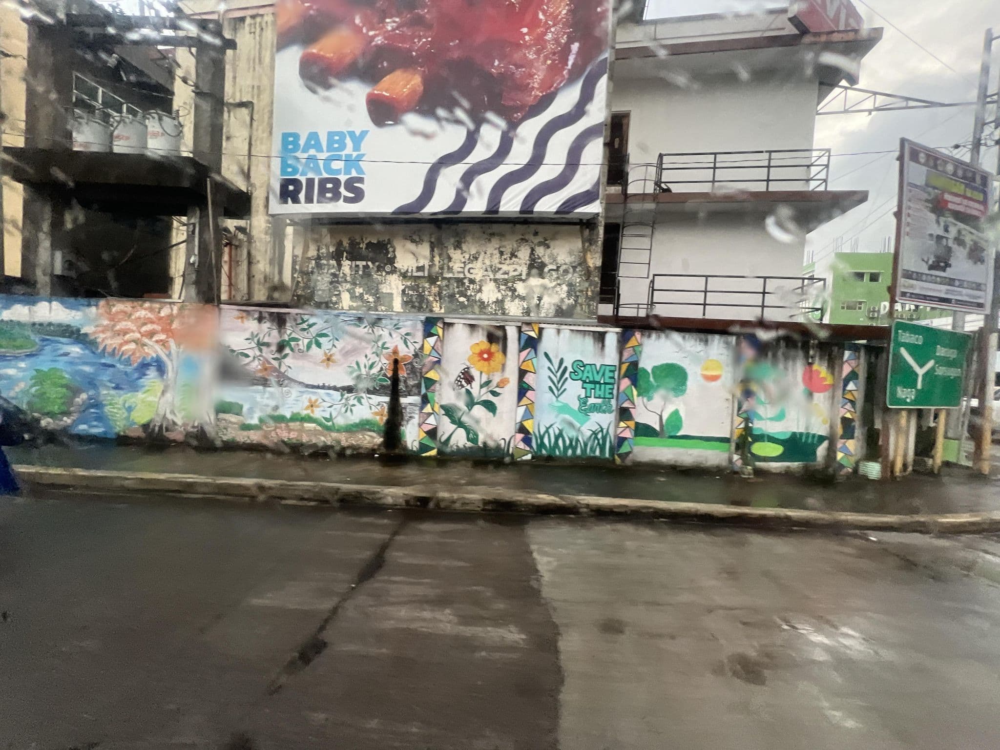 Street view near Avia Inn, Daraga — © shogohirasawa (CC BY-SA · Mapillary)