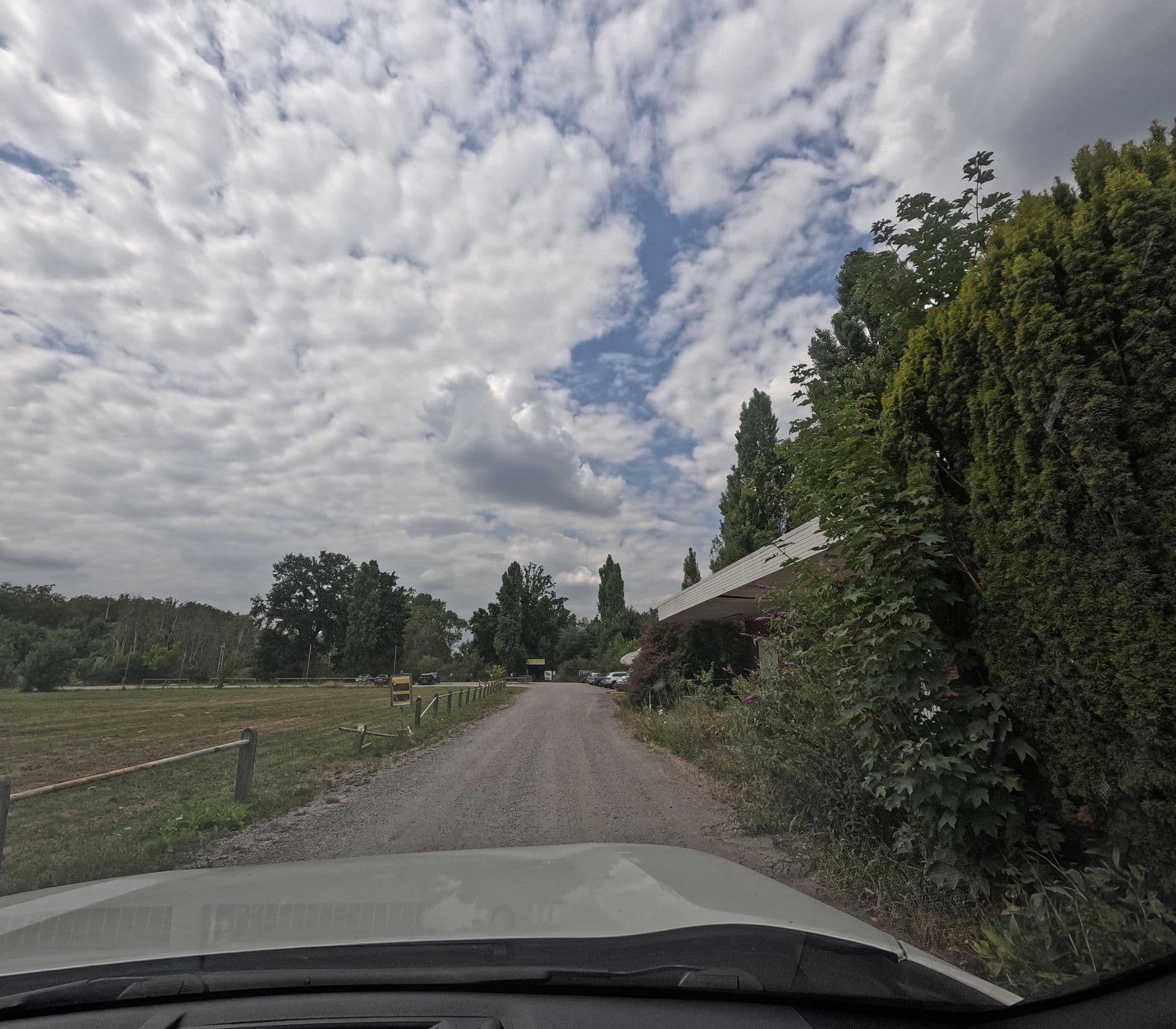 Street view near Eekhoornparking, Hombeek — © filipc (CC BY-SA · Mapillary)