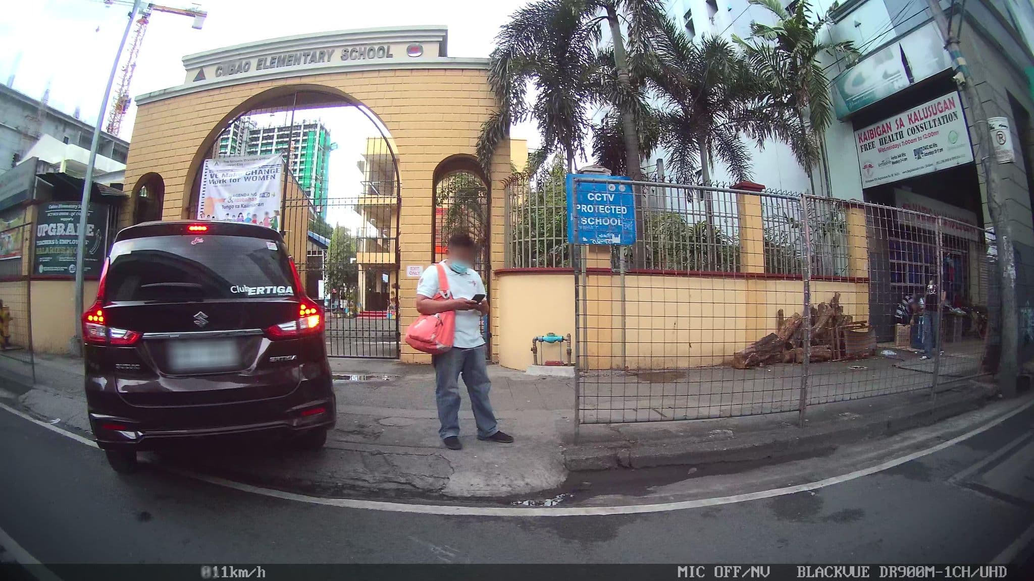 Street view near Crest Hotel, Mariana — © kaart_4 (CC BY-SA · Mapillary)