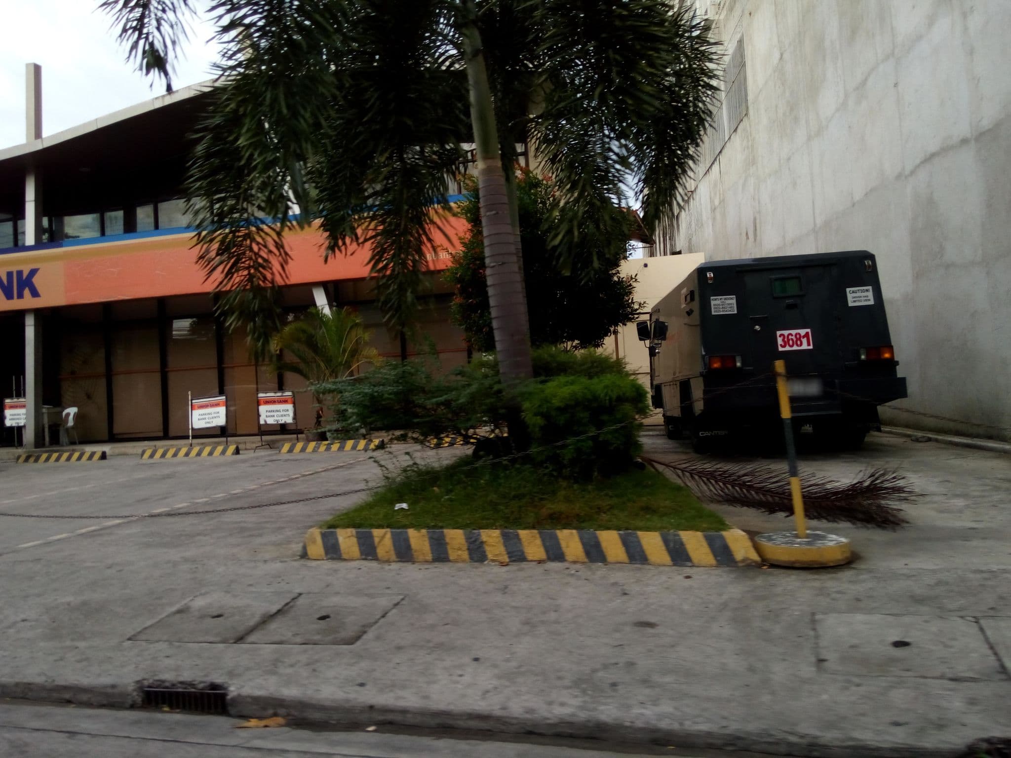 Street view near Hotel Essencia, Dumaguete — © rukku (CC BY-SA · Mapillary)