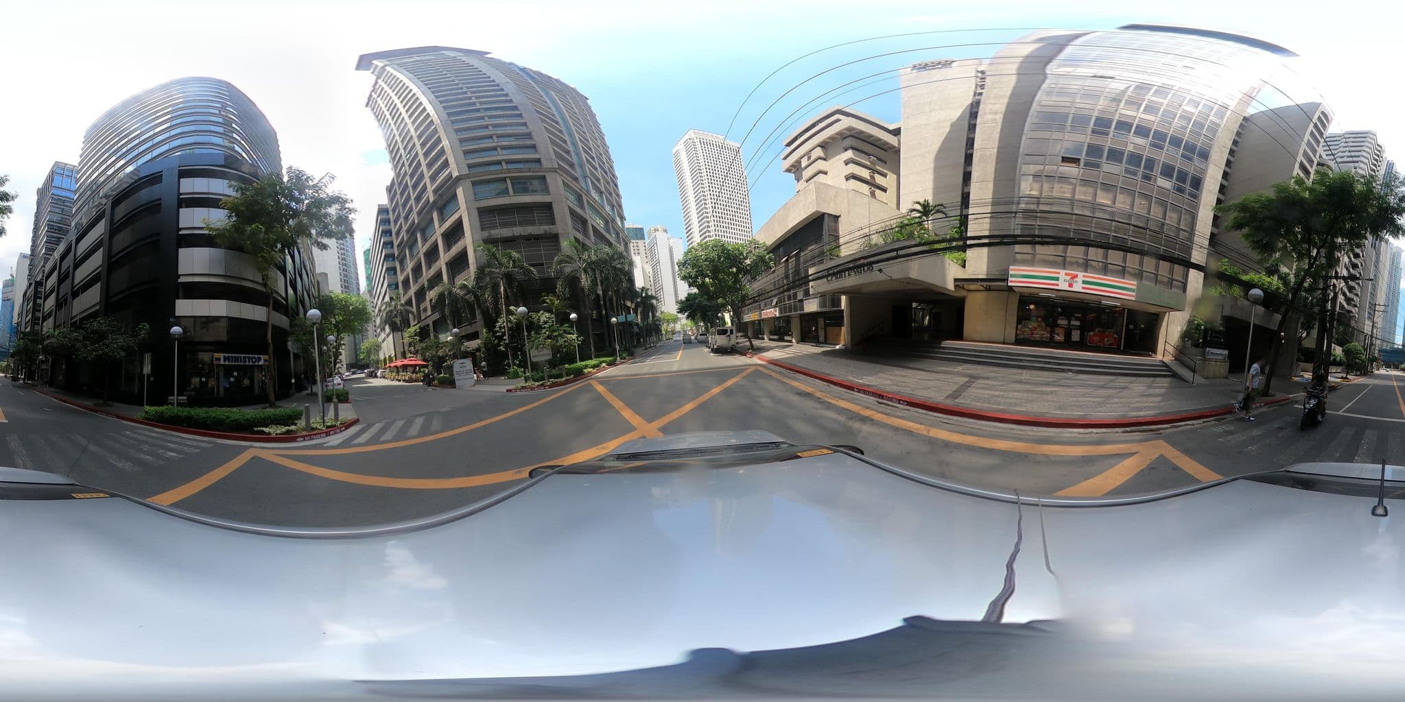 Street view near Infinity Tower Suites, Bel Air — © kaart_3 (CC BY-SA · Mapillary)