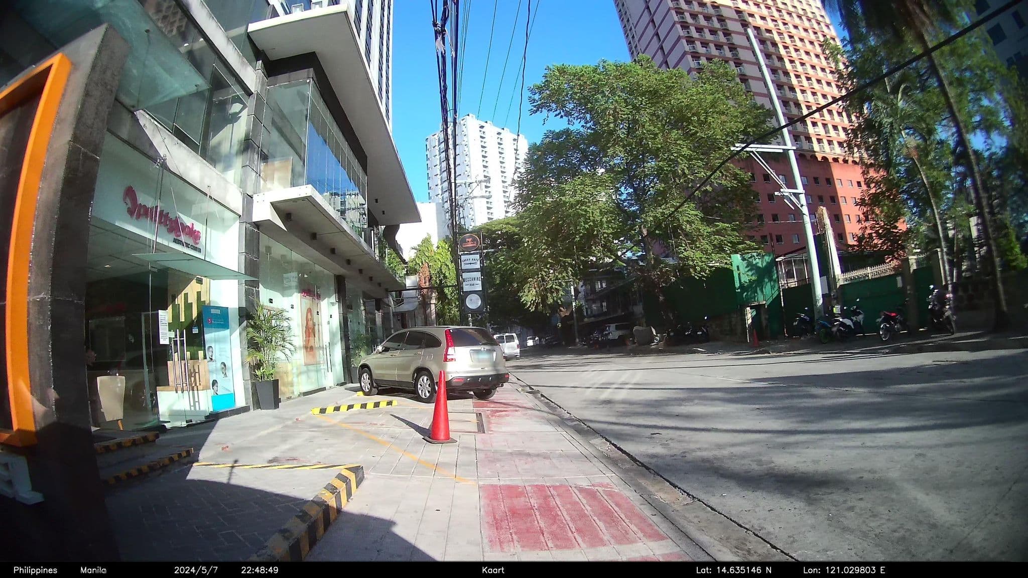 Street view near B Hotel, Del Monte — © kaartcam (CC BY-SA · Mapillary)