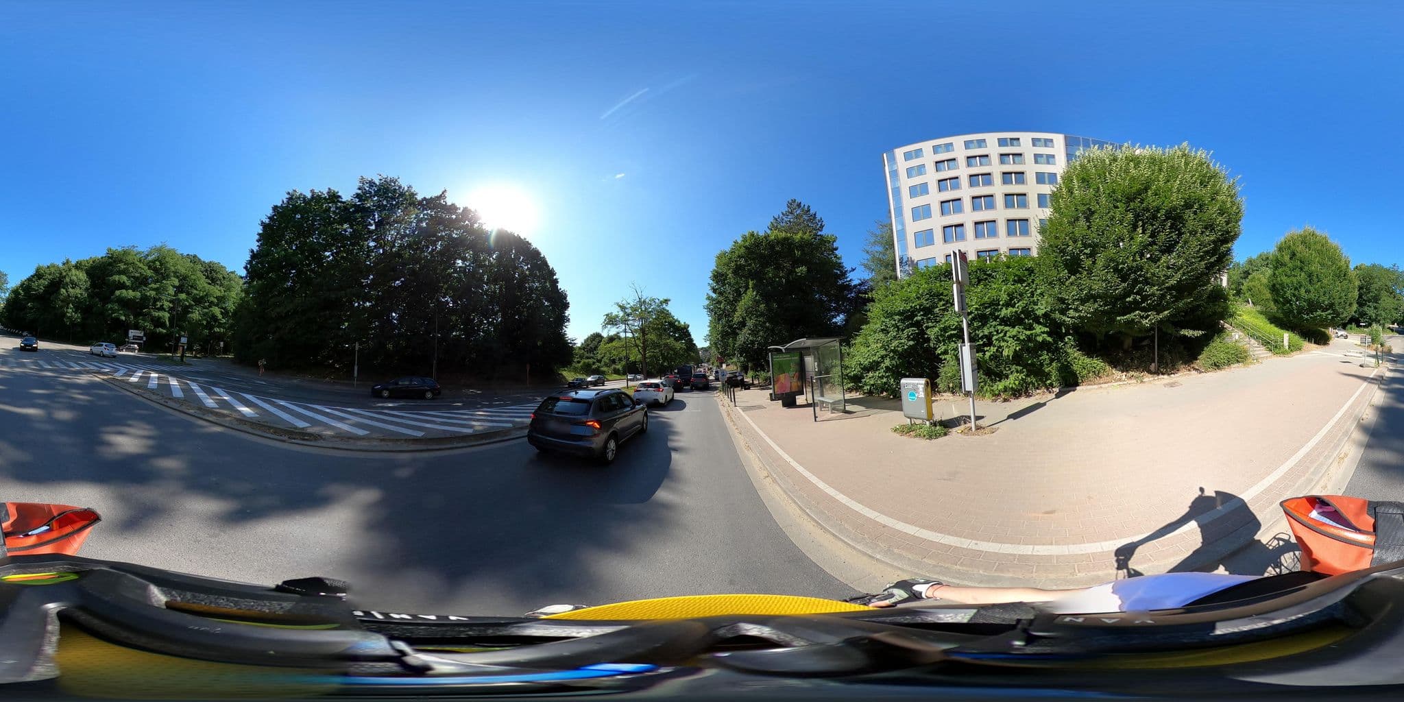 Street view near Roxi Residence, Sint-Stevens-Woluwe — © Stefdegreef (CC BY-SA · Mapillary)
