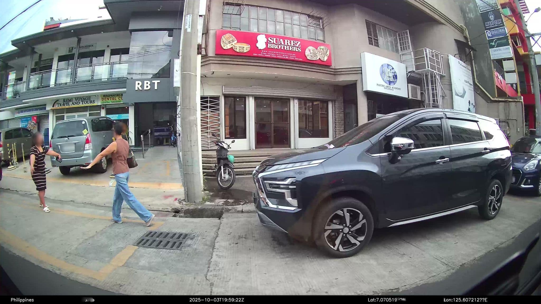 Street view near Casa Leticia, Davao — © kaart_4 (CC BY-SA · Mapillary)