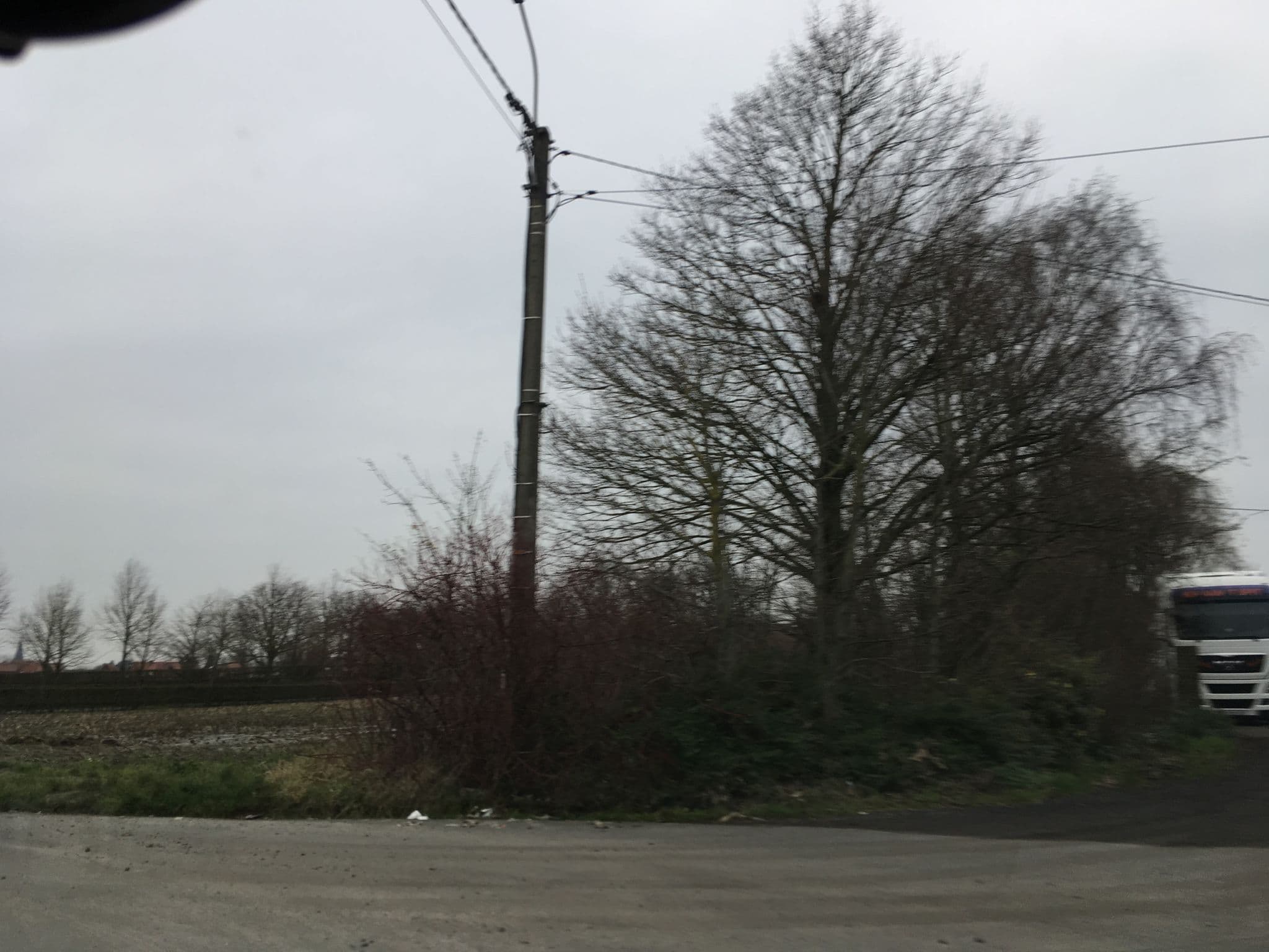 Street view near Ter Zuidhoek, Roeselare — © timcouwelier (CC BY-SA · Mapillary)