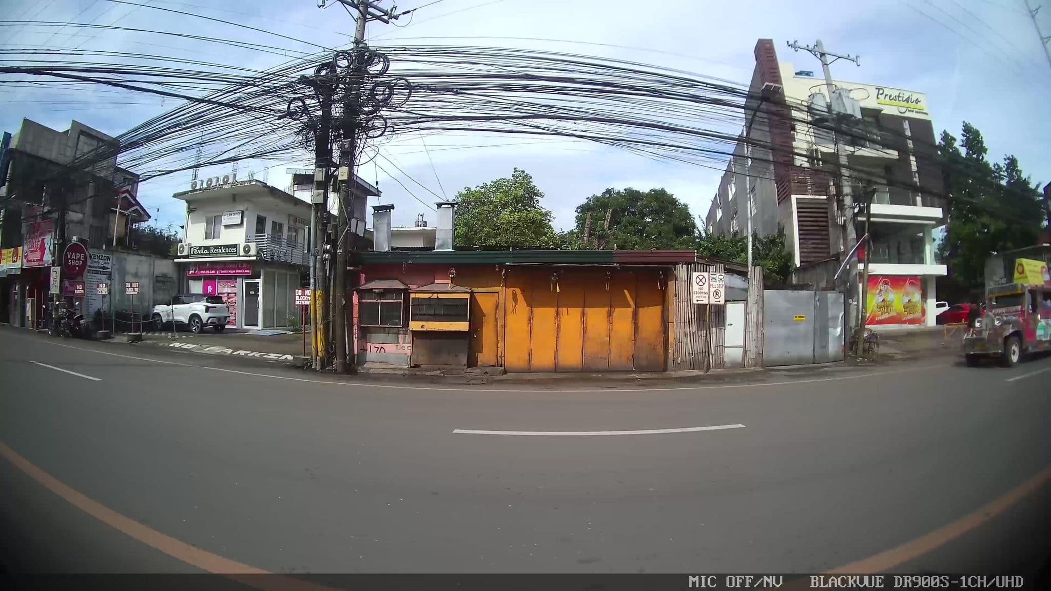 Street view near Prestigio Hotel and Apartments, Apas — © Kaart---LEFT (CC BY-SA · Mapillary)