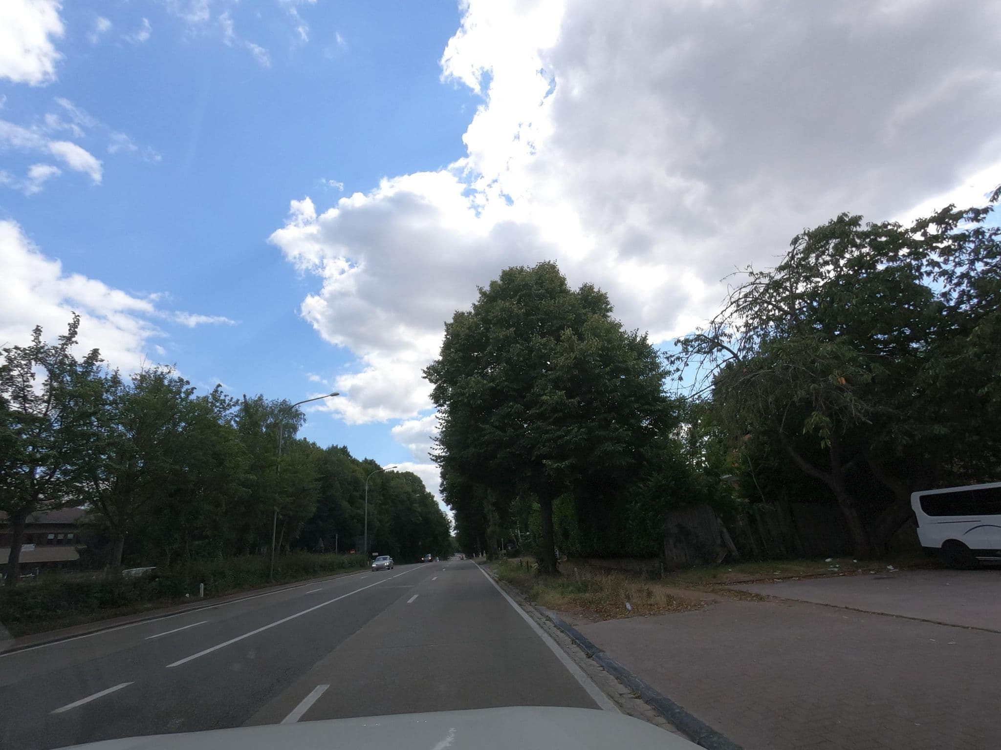 Street view near Sleep & Go Brussels South, Sint-Genesius-Rode — © filipc (CC BY-SA · Mapillary)