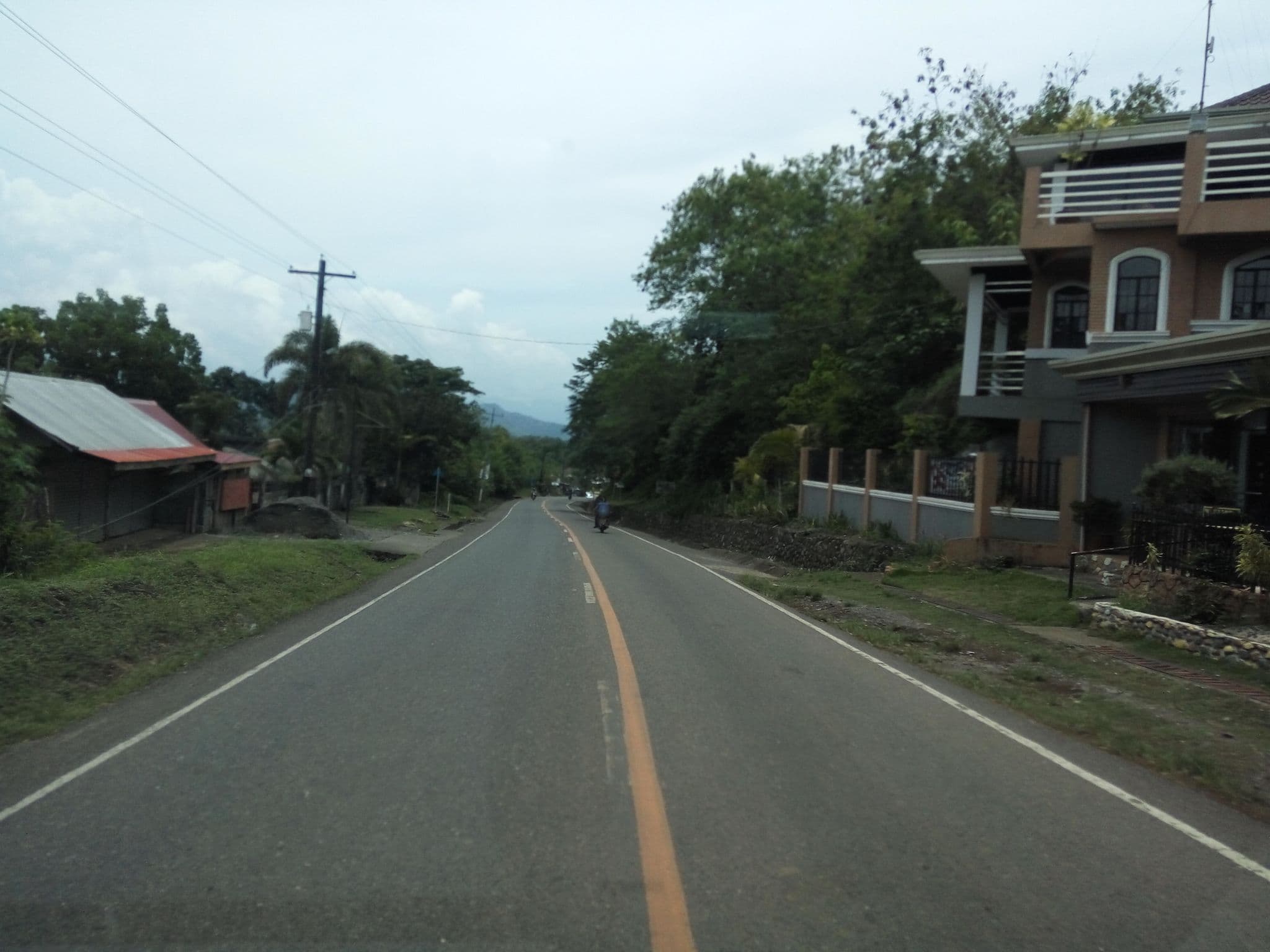 Street view near ABRASA Hotel, Cabarroguis — © asdfasdf0986 (CC BY-SA · Mapillary)