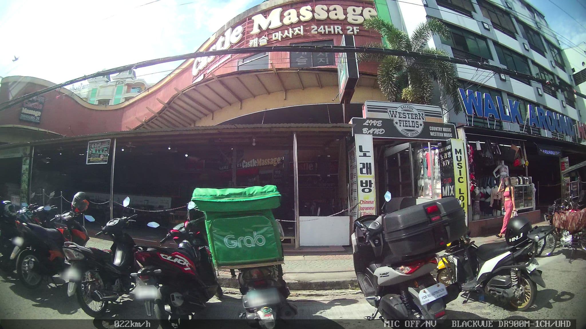 Street view near Walk Around Hotel, Balibago — © kaart_2 (CC BY-SA · Mapillary)