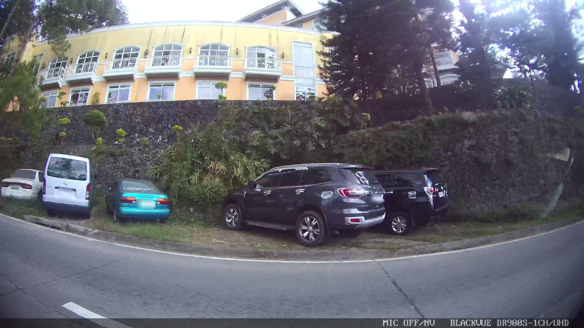 Street view near Hotel Elizabeth, Tuding — © Kaart---LEFT (CC BY-SA · Mapillary)