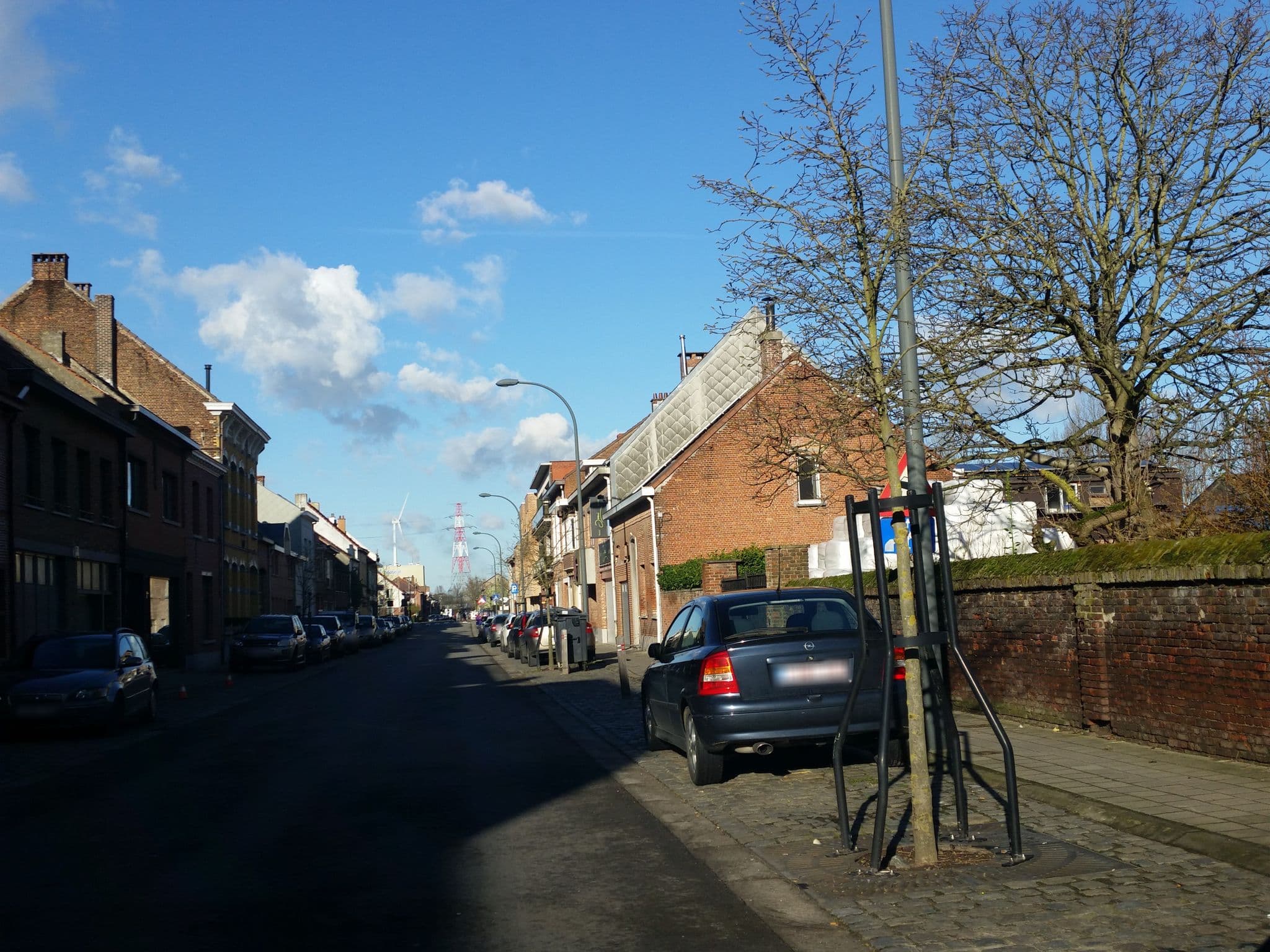 Street view near Factory hotel, Kallo — © filipc (CC BY-SA · Mapillary)