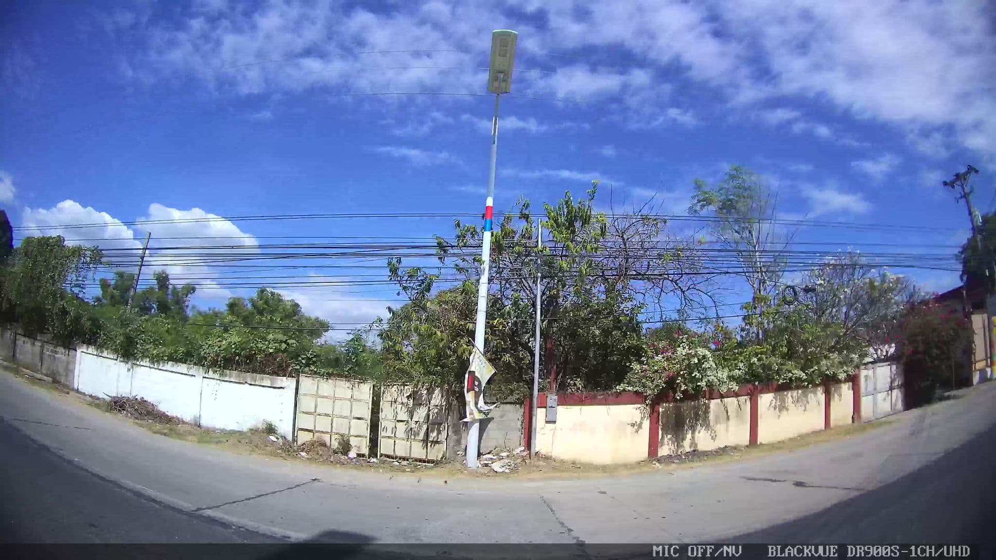 Street view near Golden Empress Hotel, Malanay — © Kaart---LEFT (CC BY-SA · Mapillary)